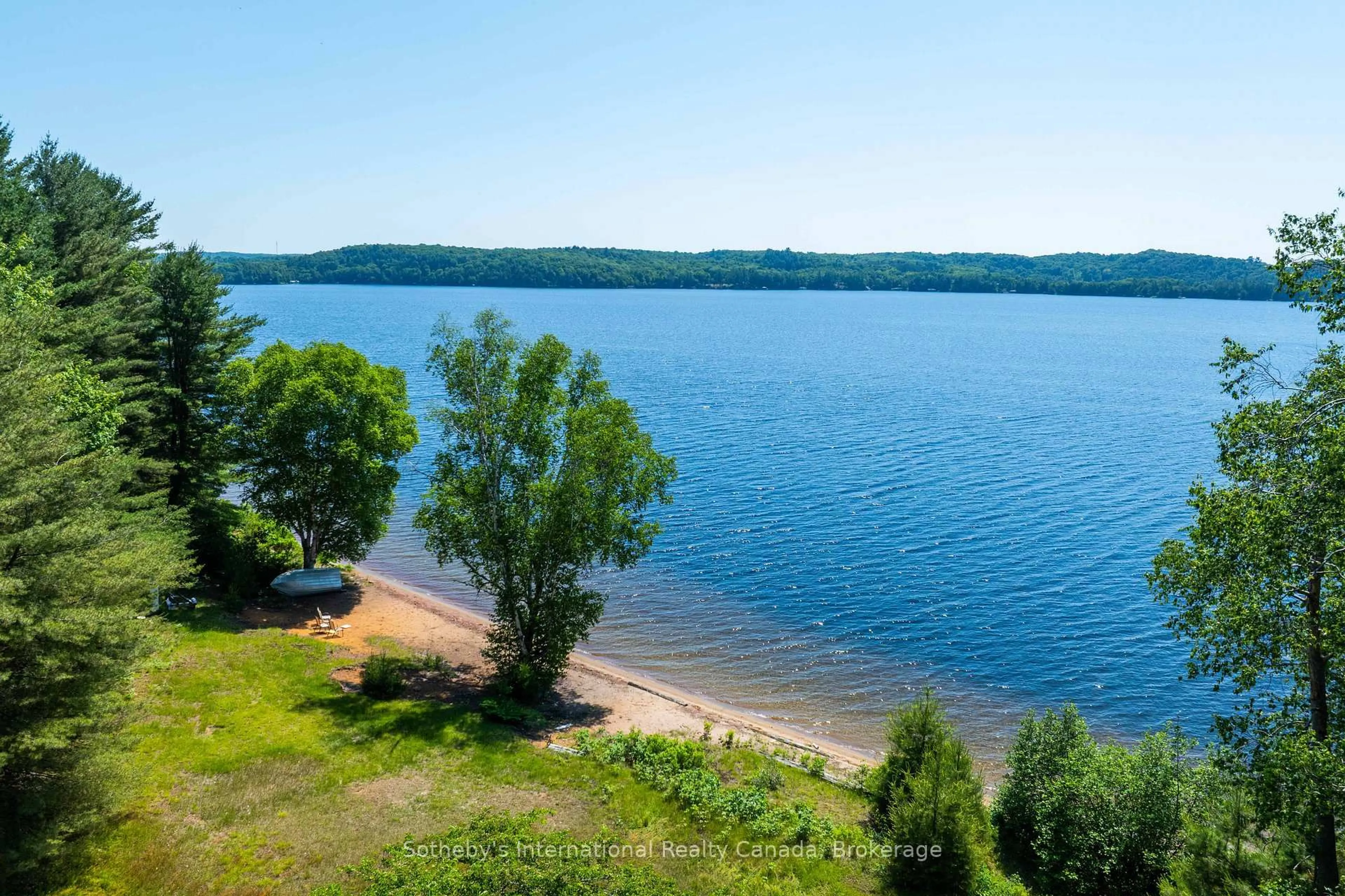 A pic from outside/outdoor area/front of a property/back of a property/a pic from drone, water/lake/river/ocean view for 2447 South Portage Rd, Lake of Bays Ontario L8H 6Z4