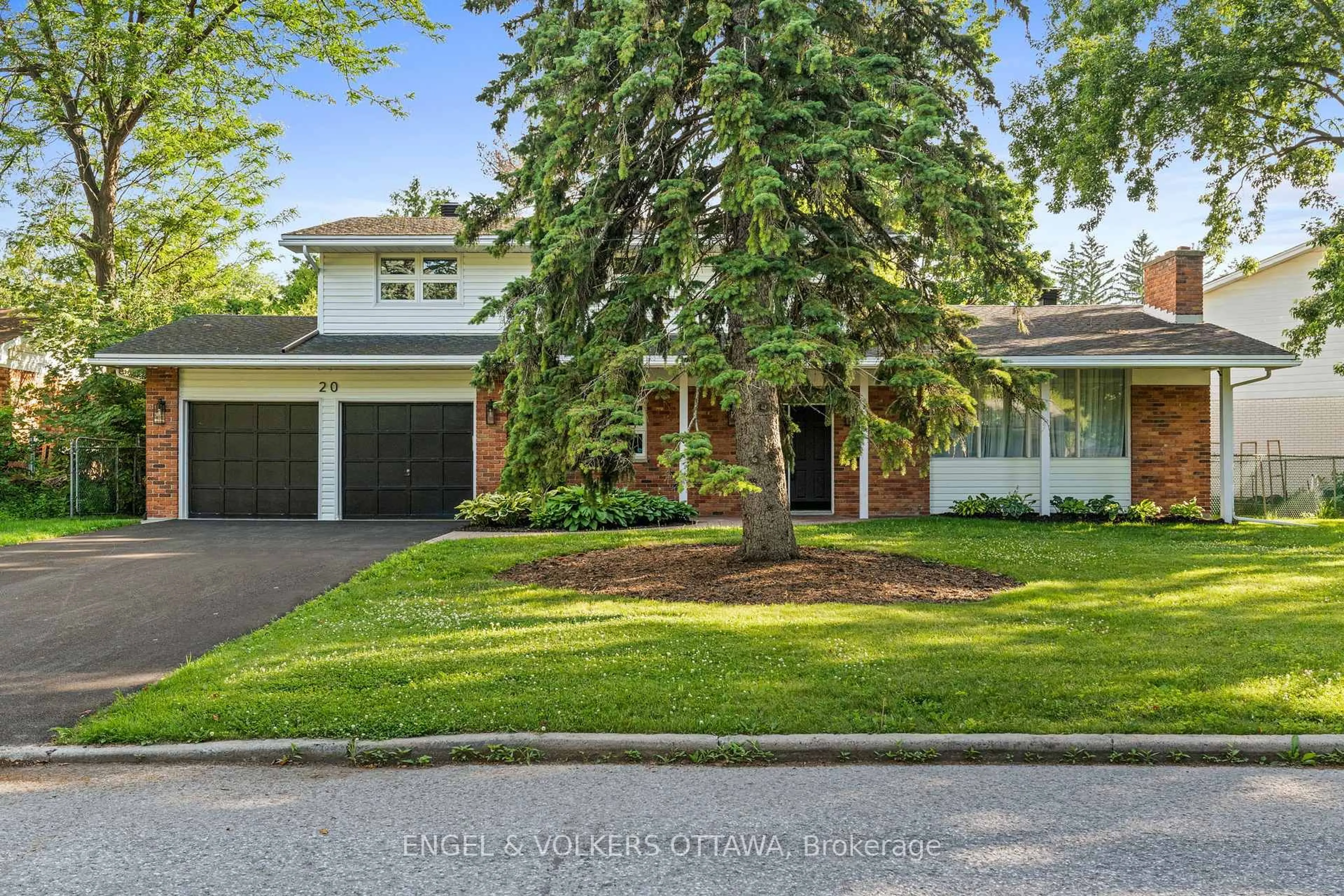 Home with brick exterior material, street for 20 Mohawk Cres, Ottawa Ontario K2H 7G6