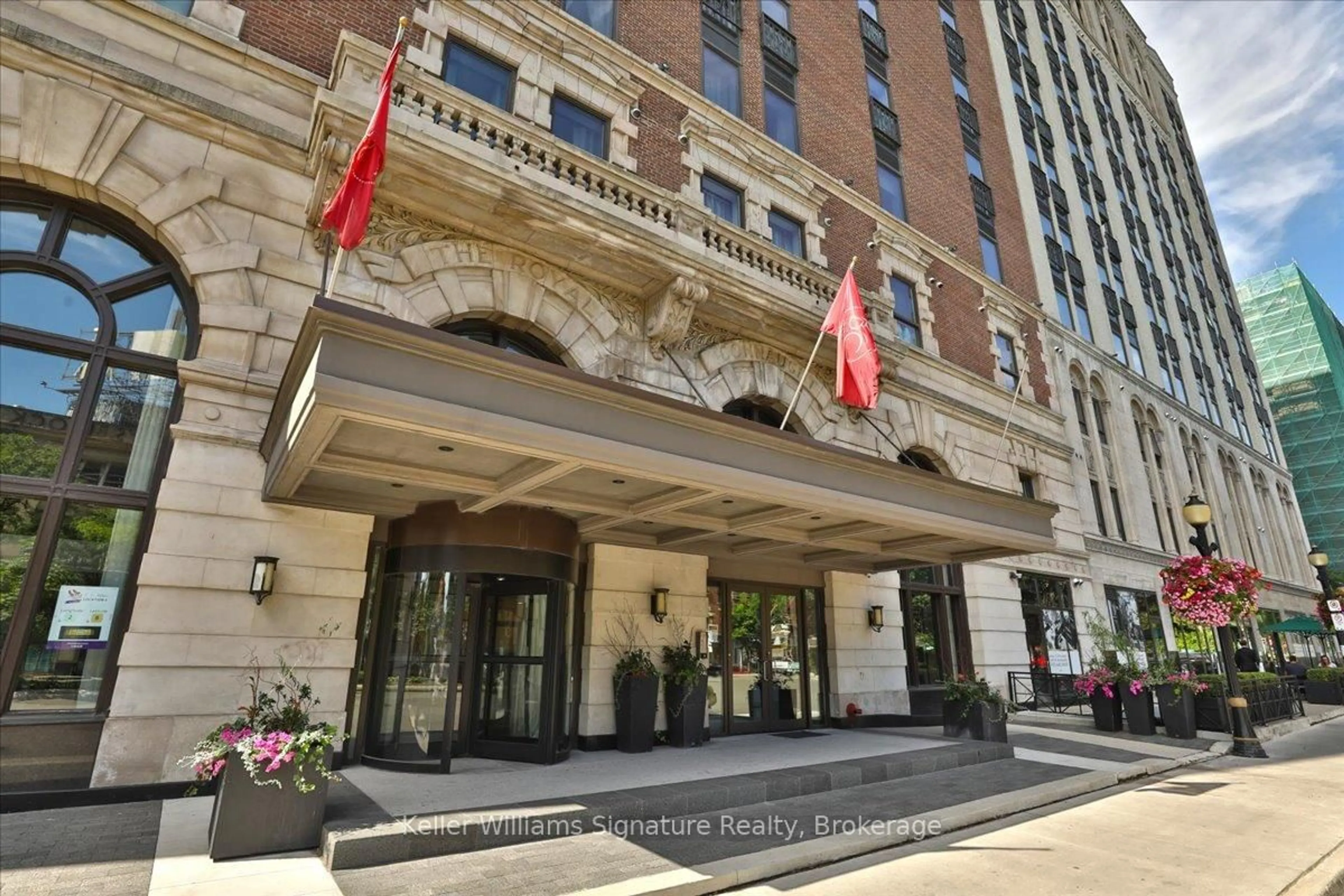 Lobby for 118 King St #620, Hamilton Ontario L8N 0A9