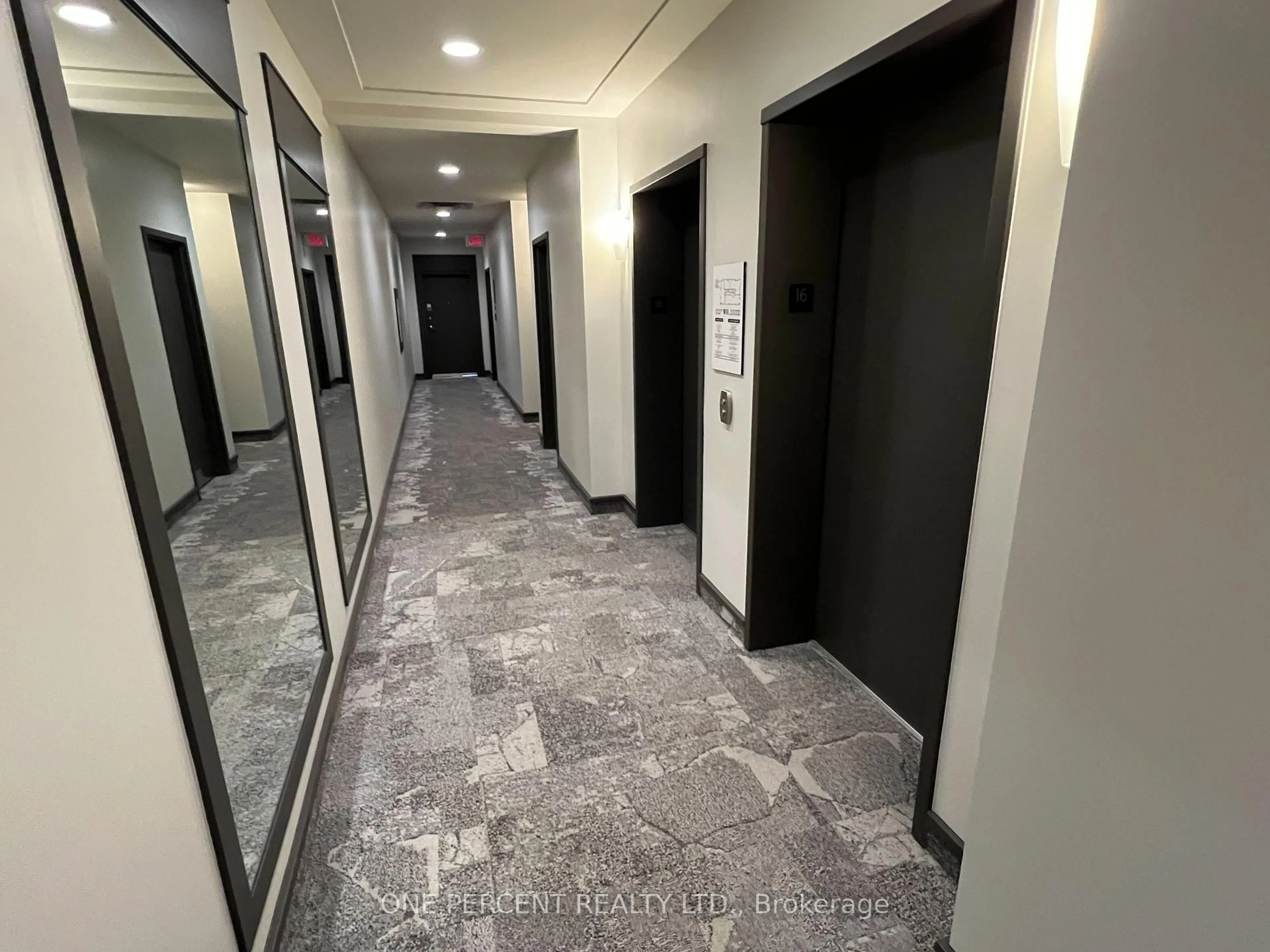 Unknown for 95 Bronson Ave #1603, Ottawa Ontario K1R 1E2