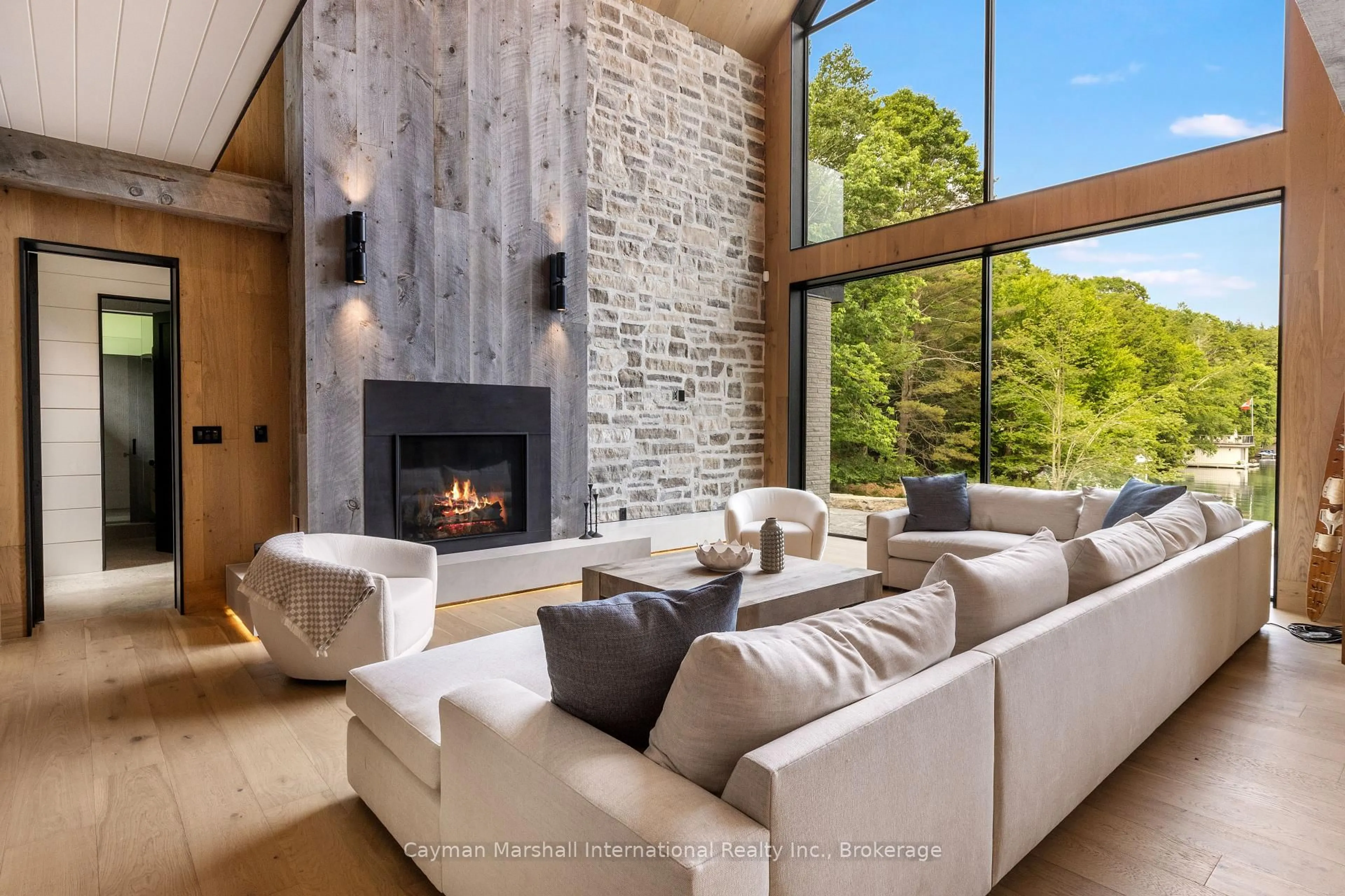 Living room with furniture, unknown for 1002 Murphy Rd, Muskoka Lakes Ontario P0C 1H0