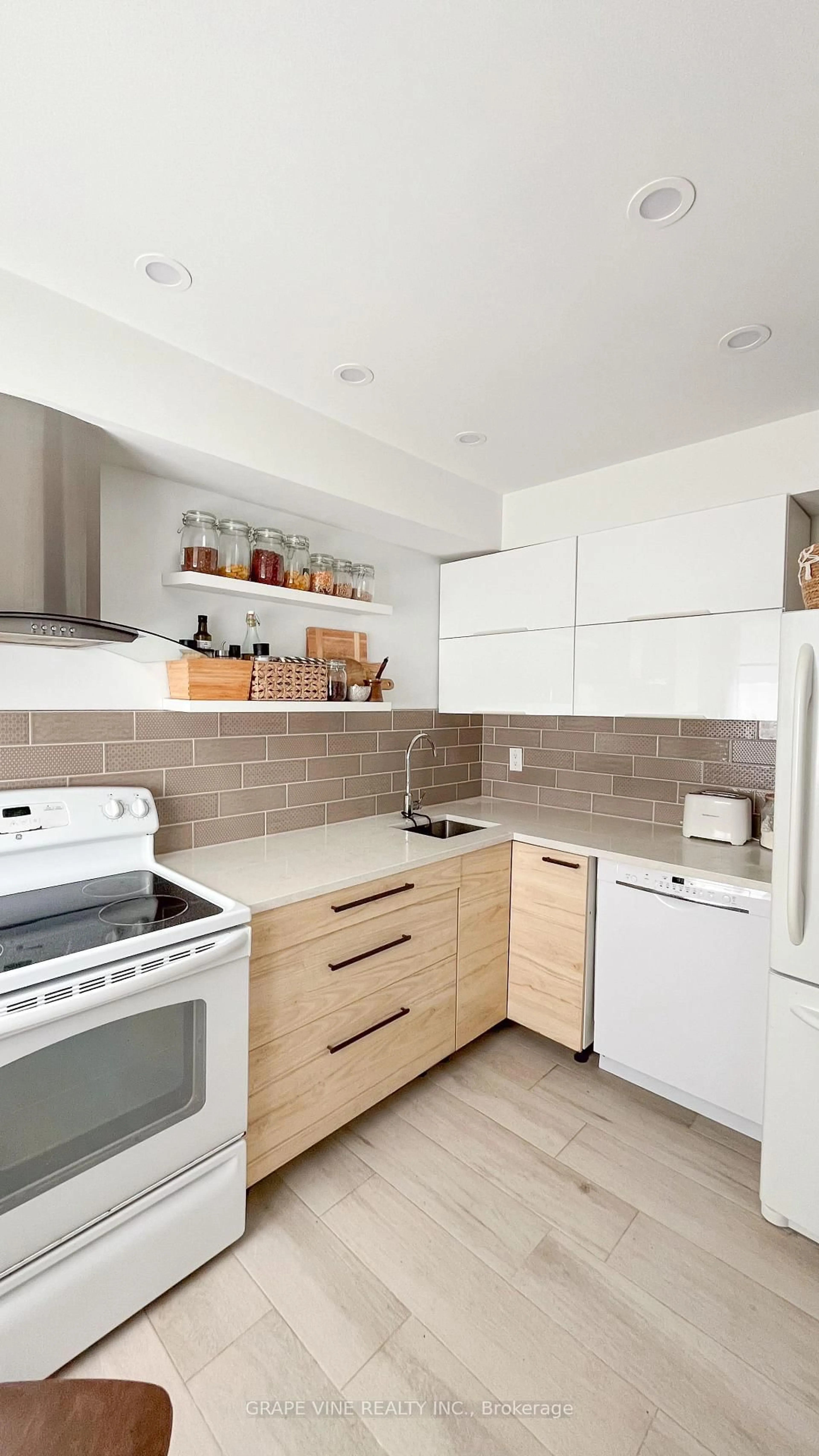 Contemporary kitchen, ceramic/tile floor for 5C Woodvale Green, Ottawa Ontario K2G 4G9