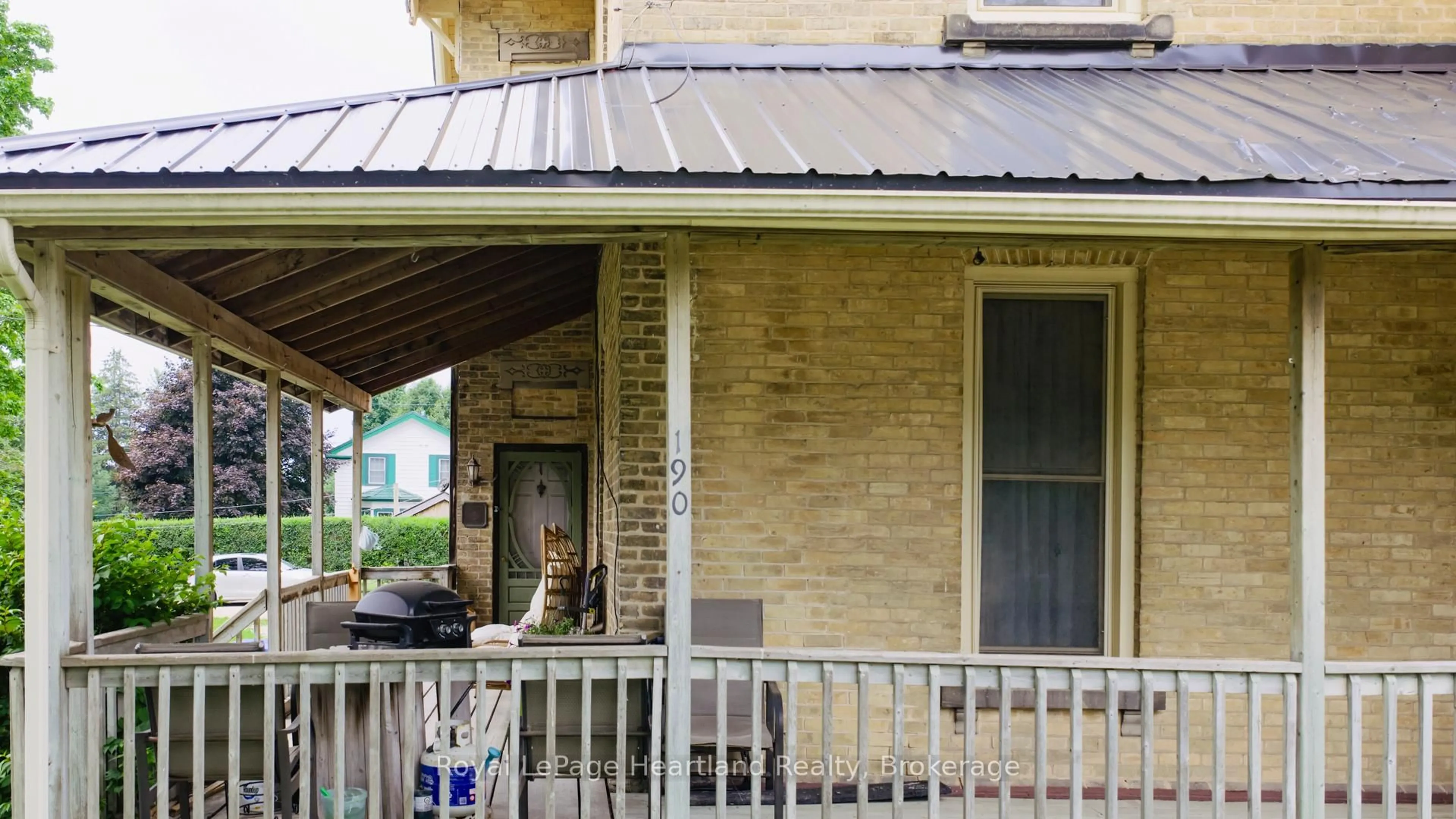 Home with vinyl exterior material, street for 190 Albert St, Central Huron Ontario N0M 1L0