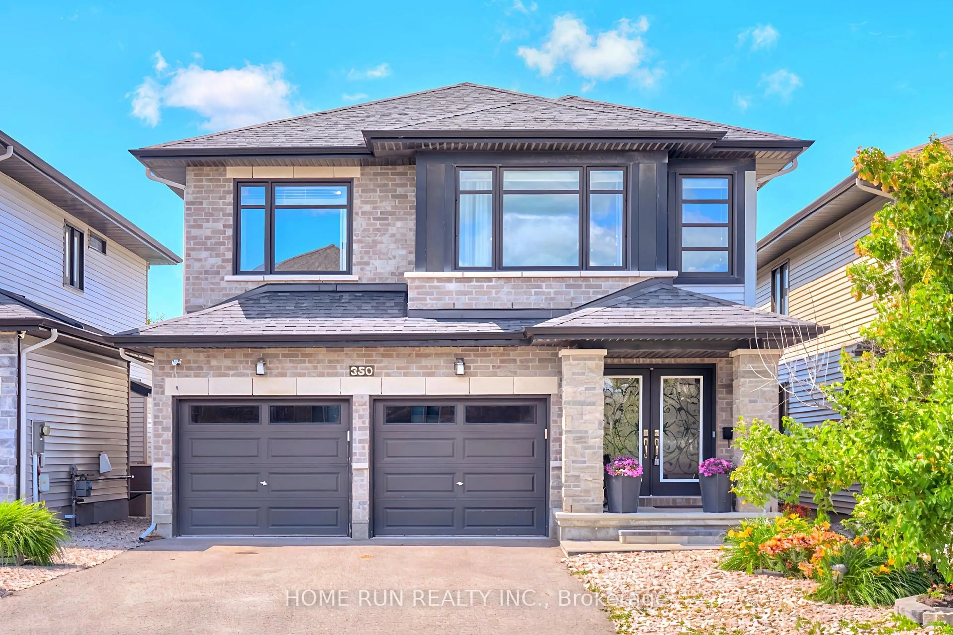Home with brick exterior material, street for 350 Haliburton Hts, Ottawa Ontario K2V 0G4