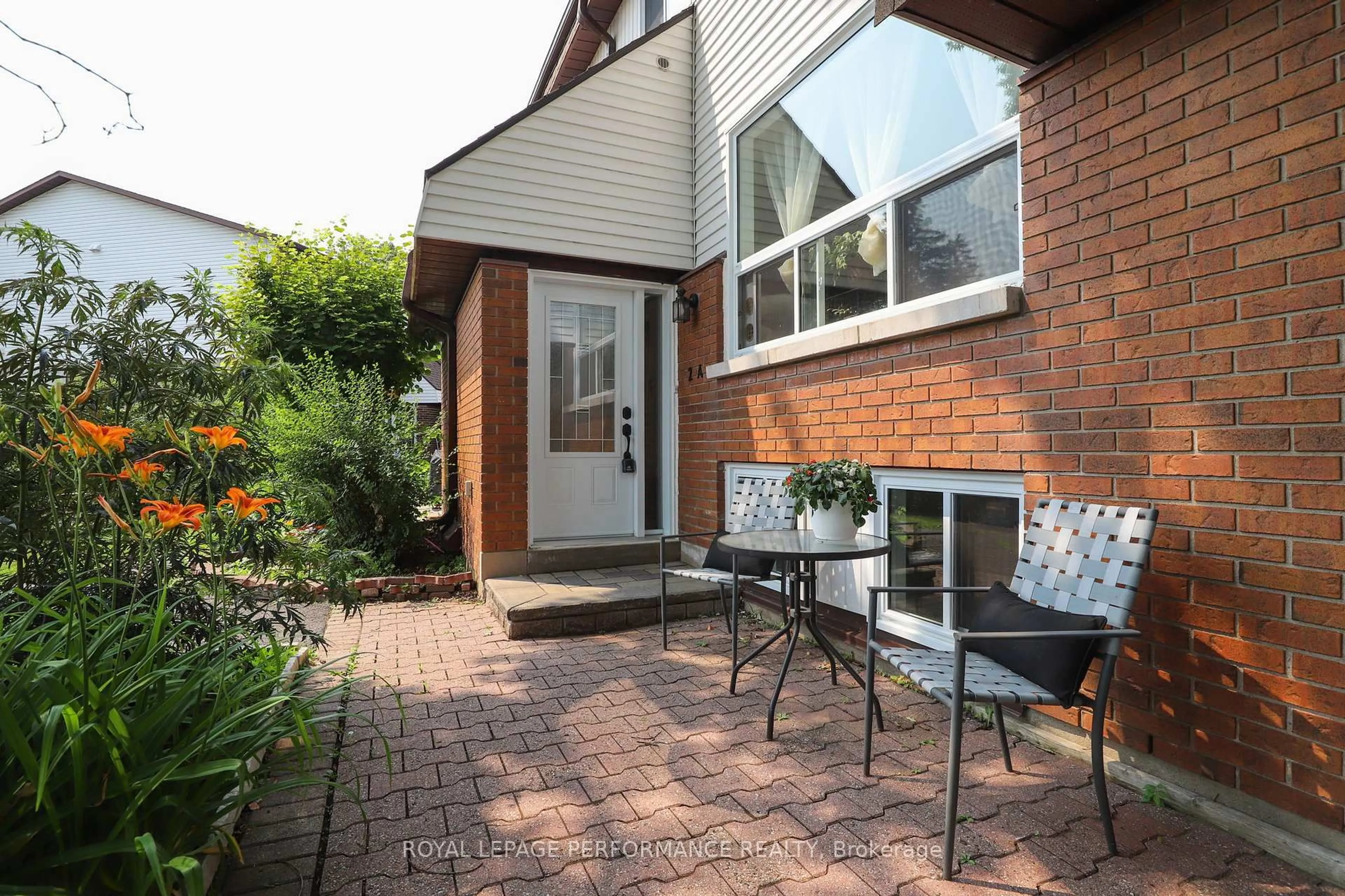Patio, street for 2 Lovell Lane #A, Ottawa Ontario K2H 9B6