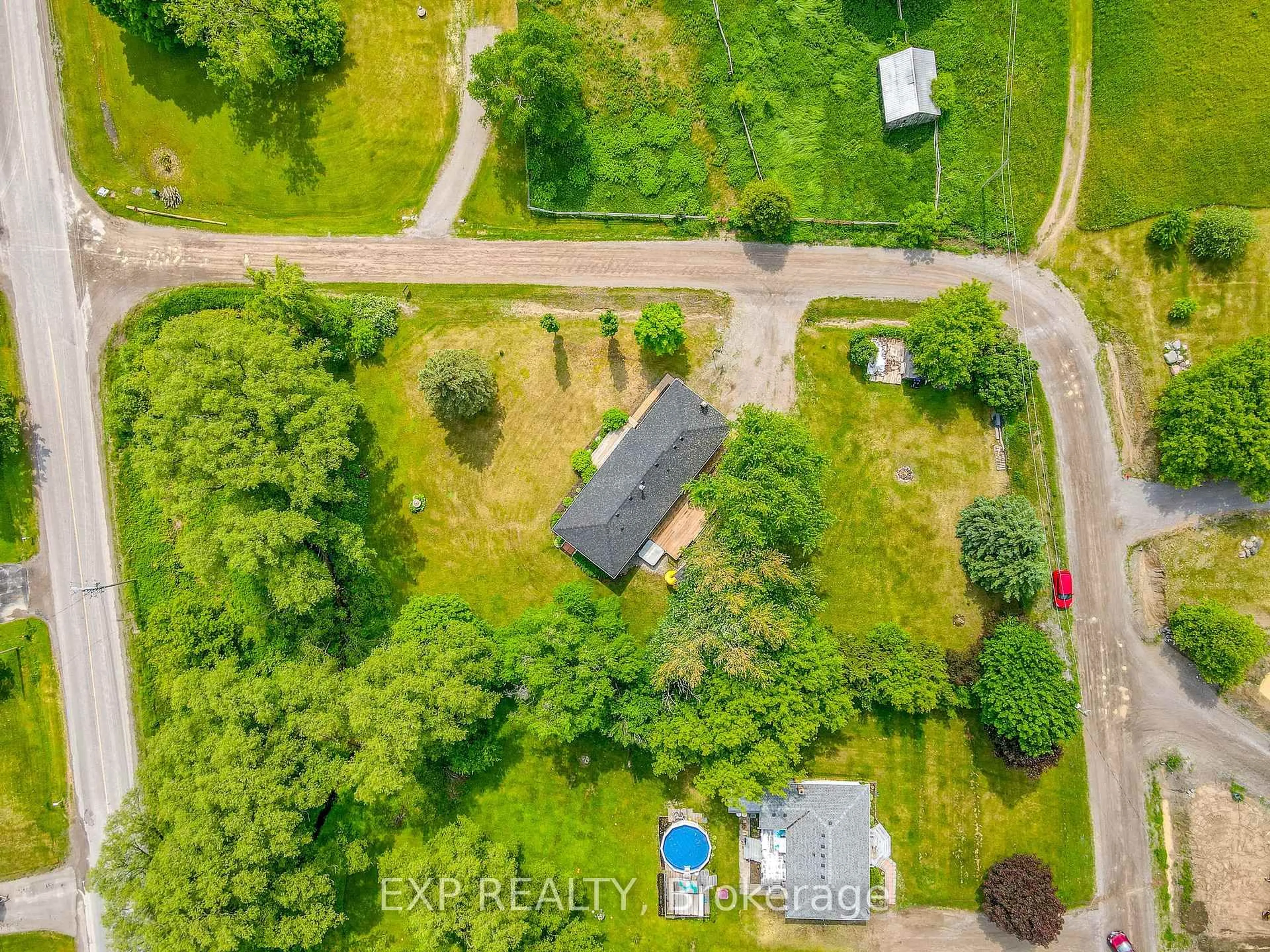 A pic from outside/outdoor area/front of a property/back of a property/a pic from drone, street for 137 North St, Alnwick/Haldimand Ontario K0K 2G0