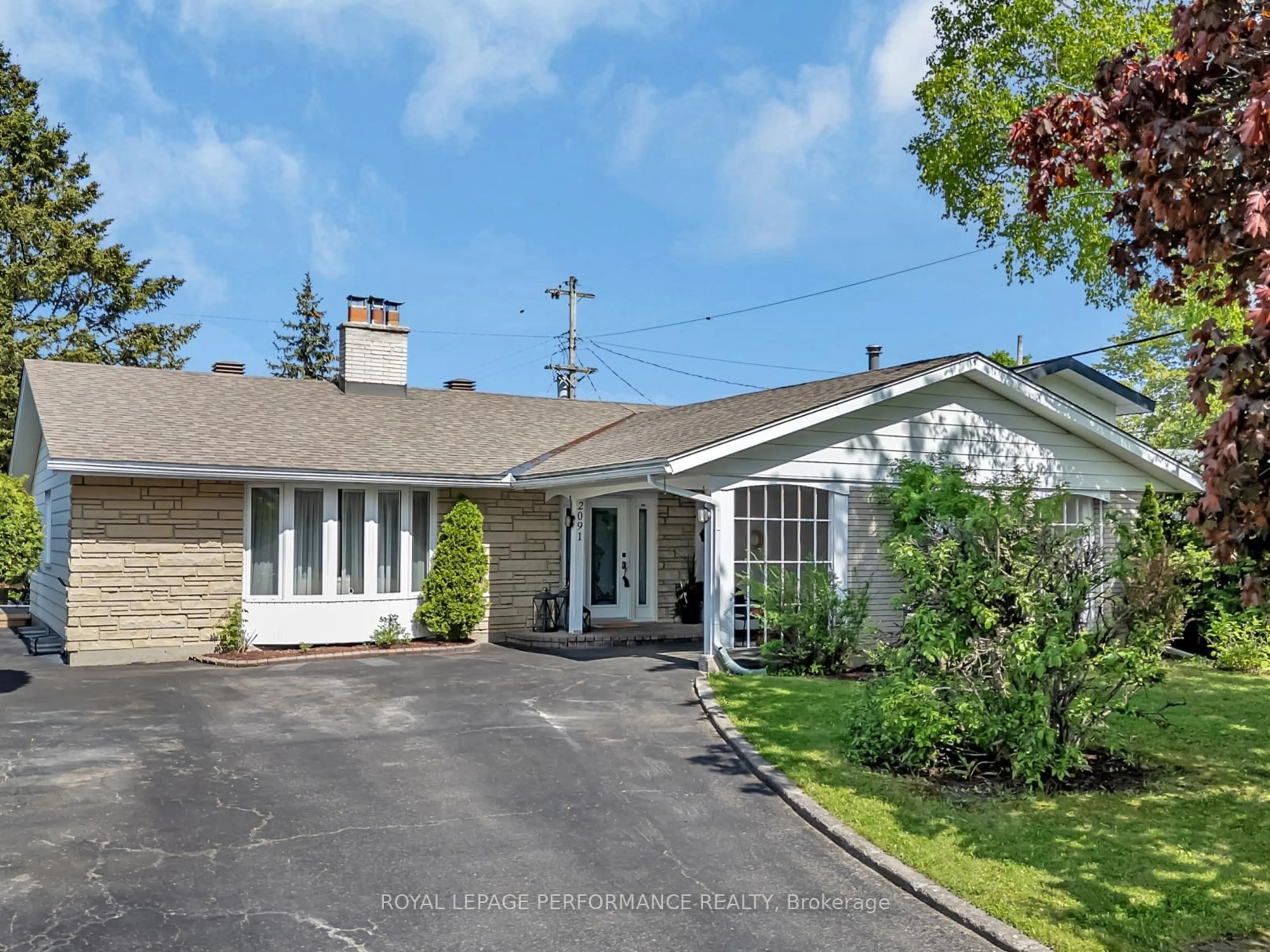 Unknown for 2091 Tawney Rd, Ottawa Ontario K1G 1B9