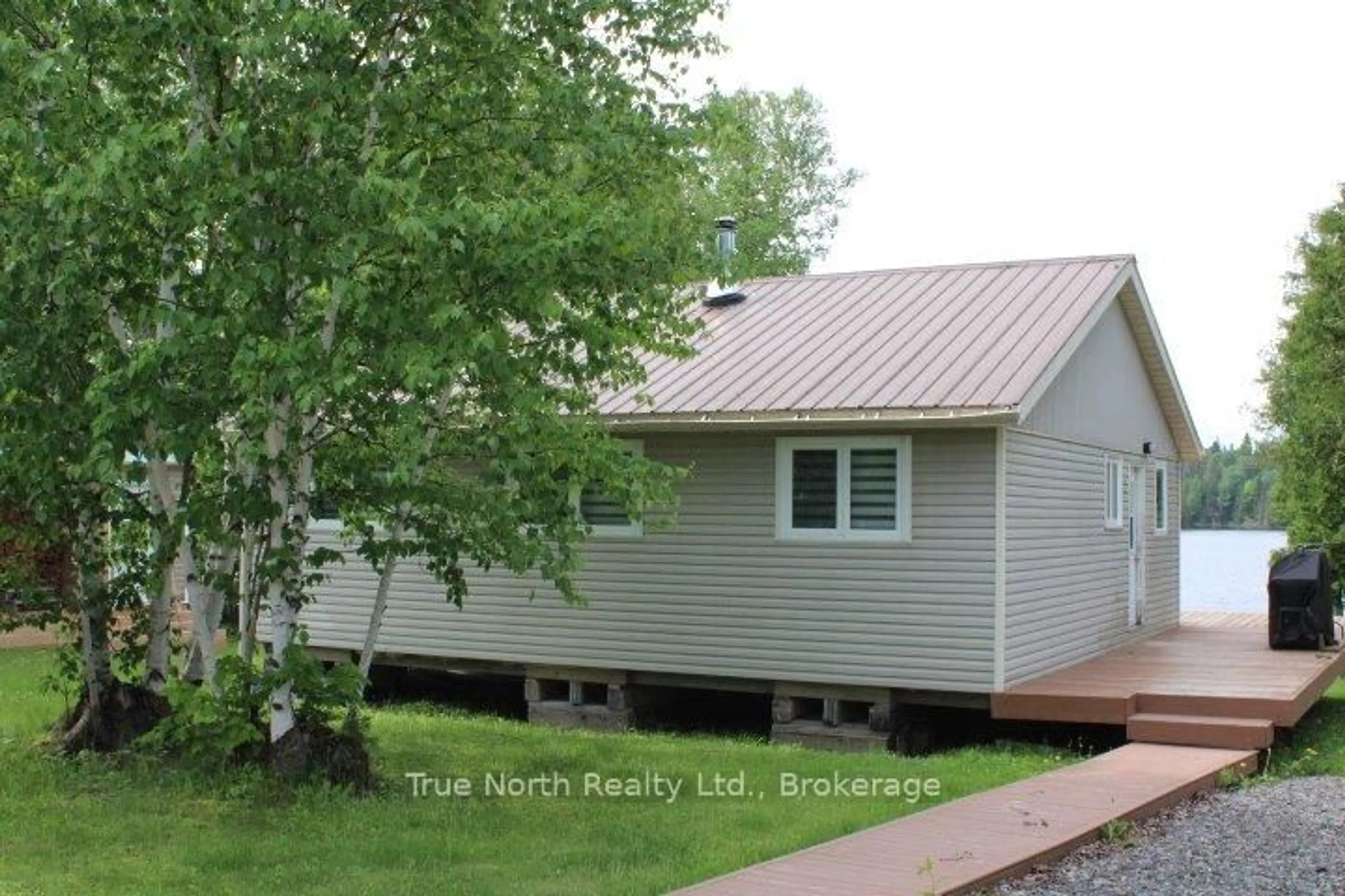 Home with vinyl exterior material, unknown for 21 Rufus Rd, Algoma Remote Area Ontario P0L 1Z0
