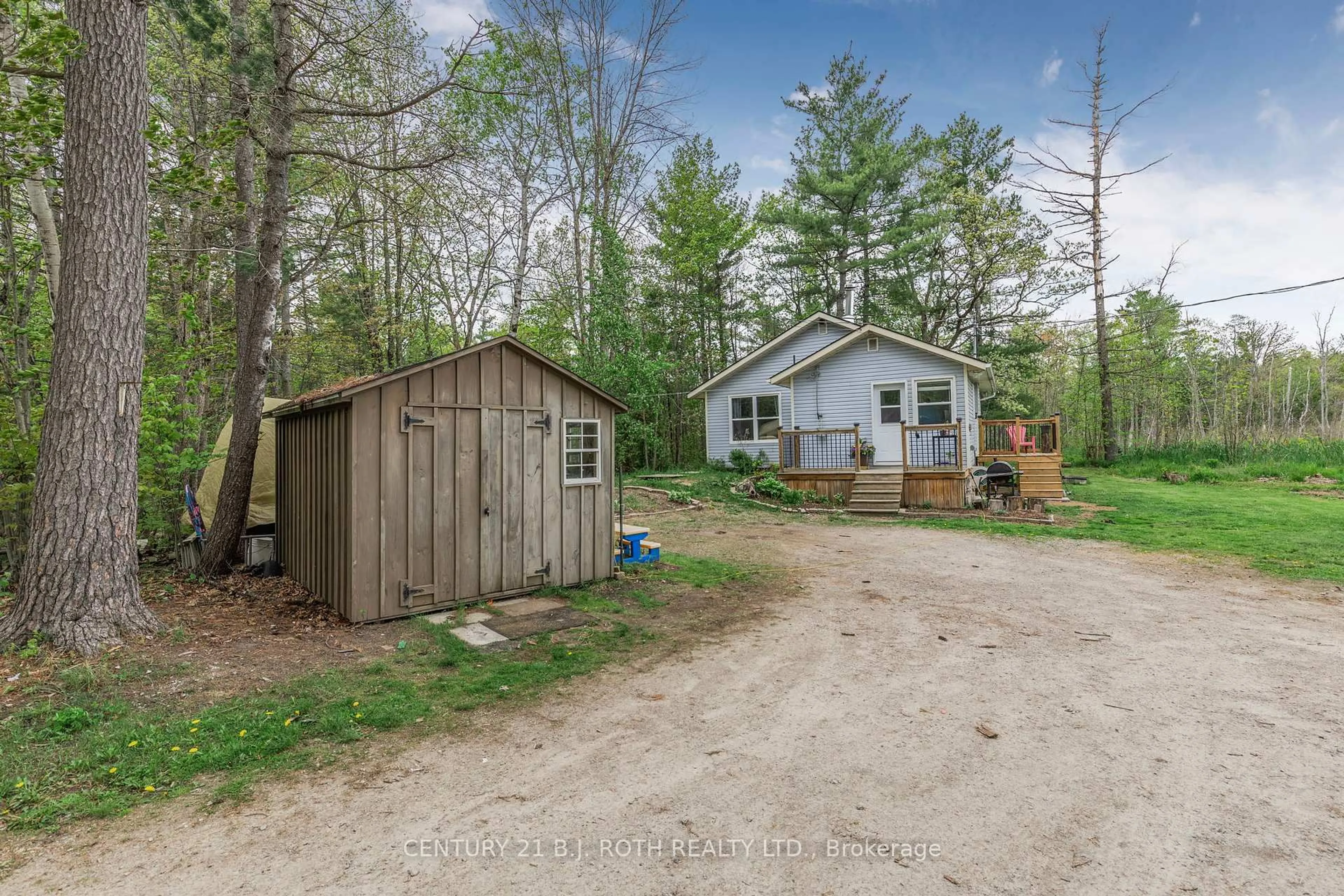Shed for 2100 Honey Harbour Rd, Georgian Bay Ontario L0K 1S0