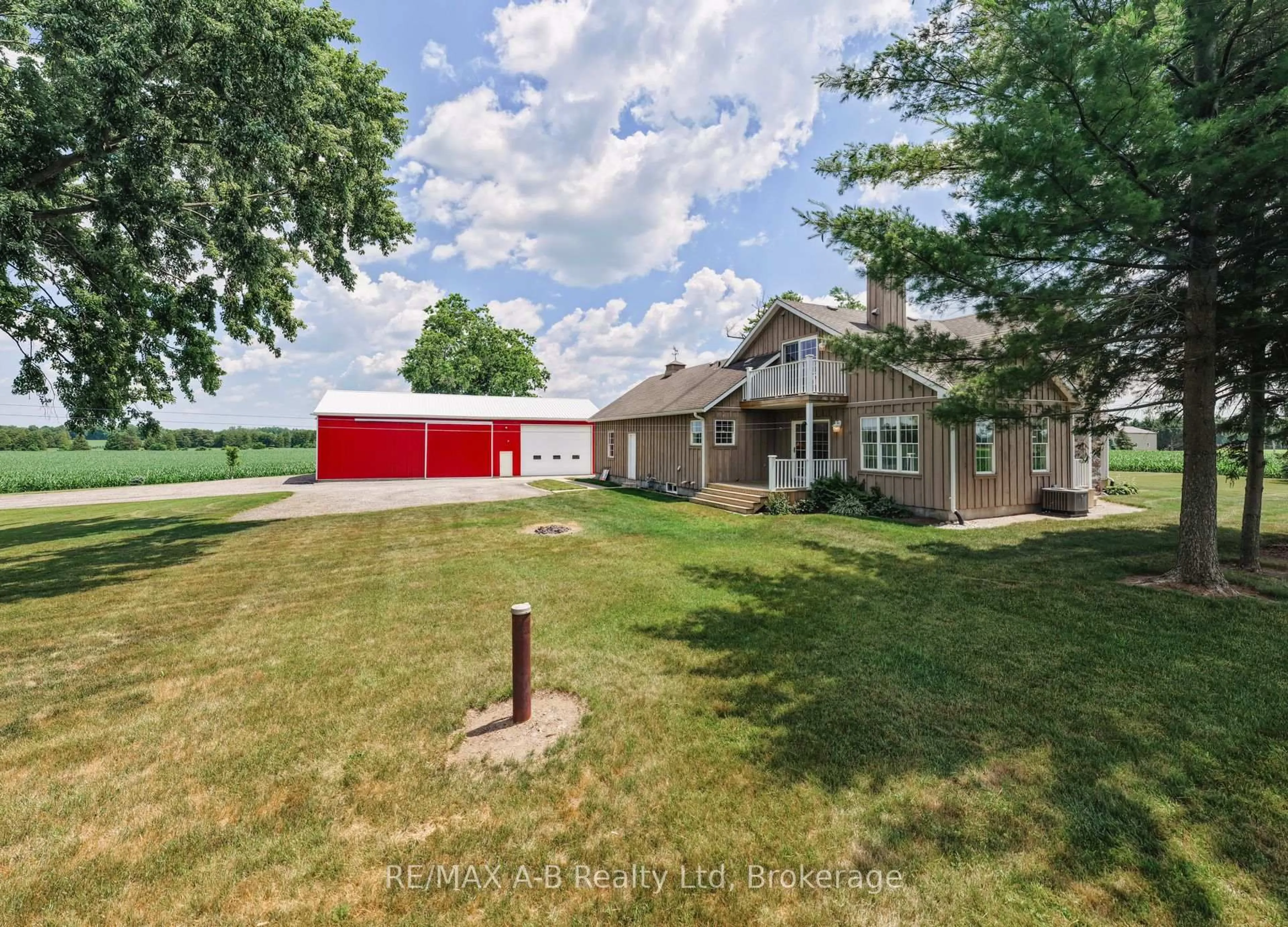 A pic from outside/outdoor area/front of a property/back of a property/a pic from drone, unknown for 2700 Cow Path, Thames Centre Ontario N0L 1G6