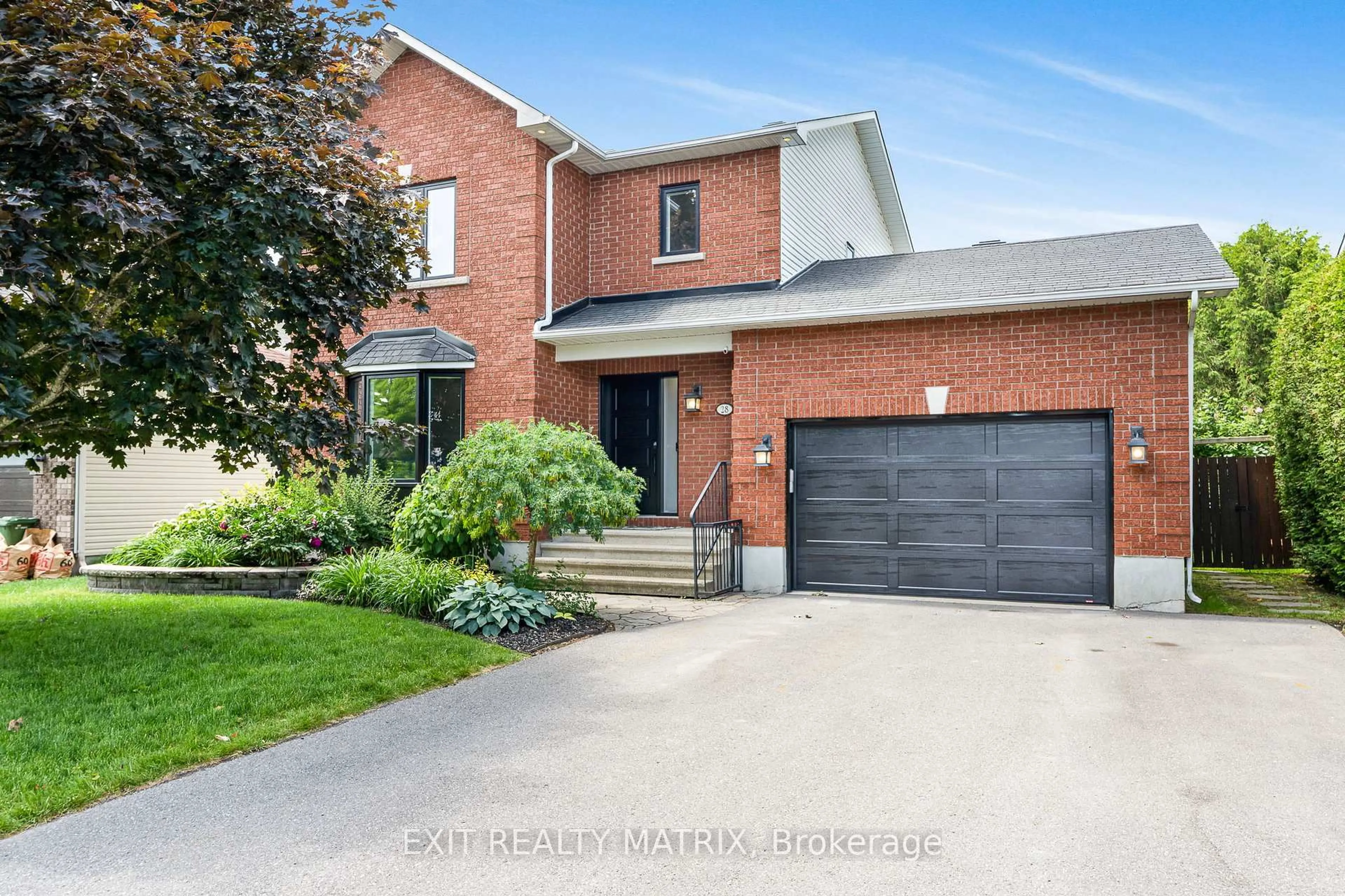 Home with brick exterior material, street for 28 La Citadelle St, Russell Ontario K0A 1W0