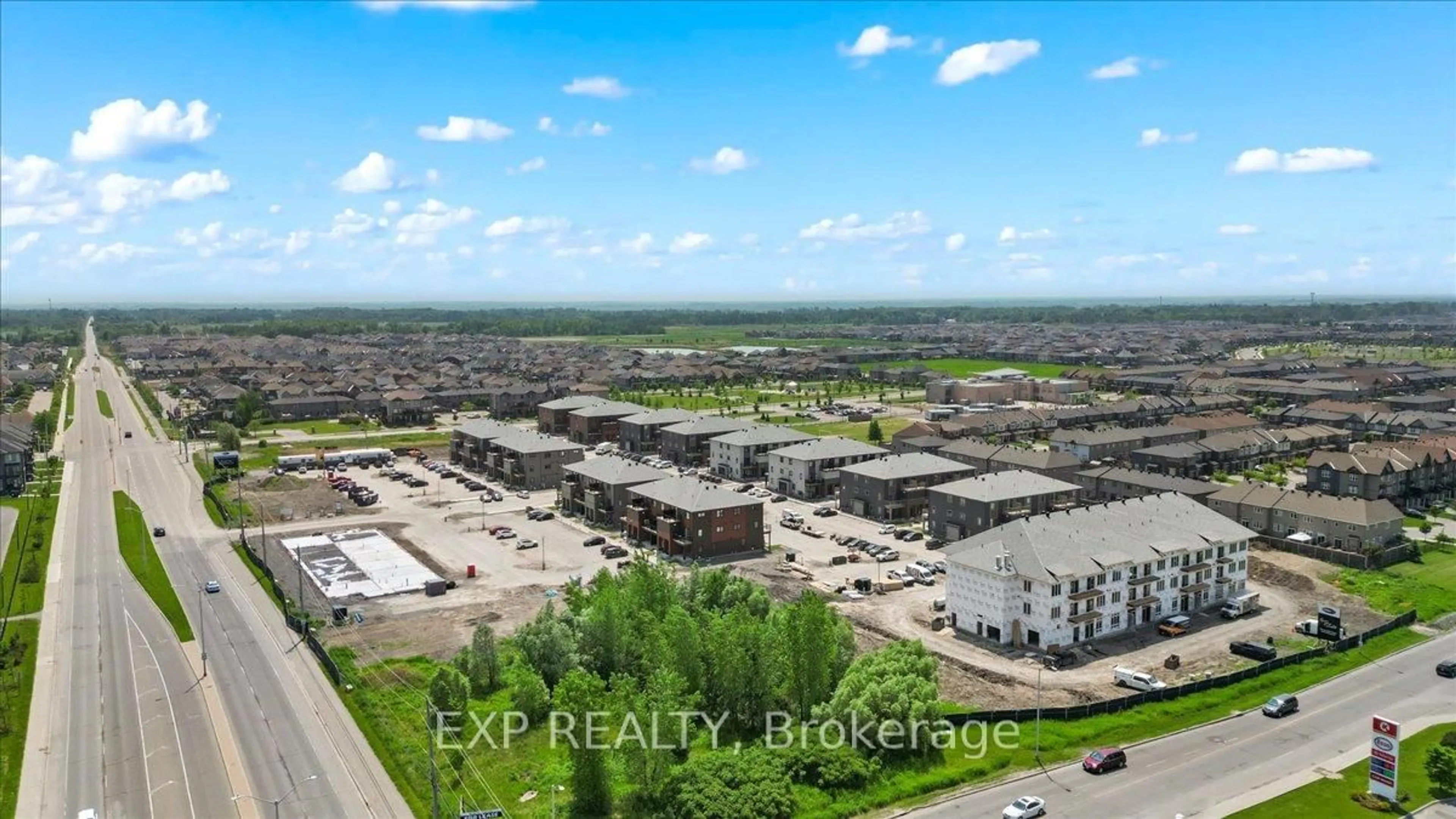 A pic from outside/outdoor area/front of a property/back of a property/a pic from drone, unknown for 2370 Tenth Line Rd #3205, Ottawa Ontario K4A 0M7