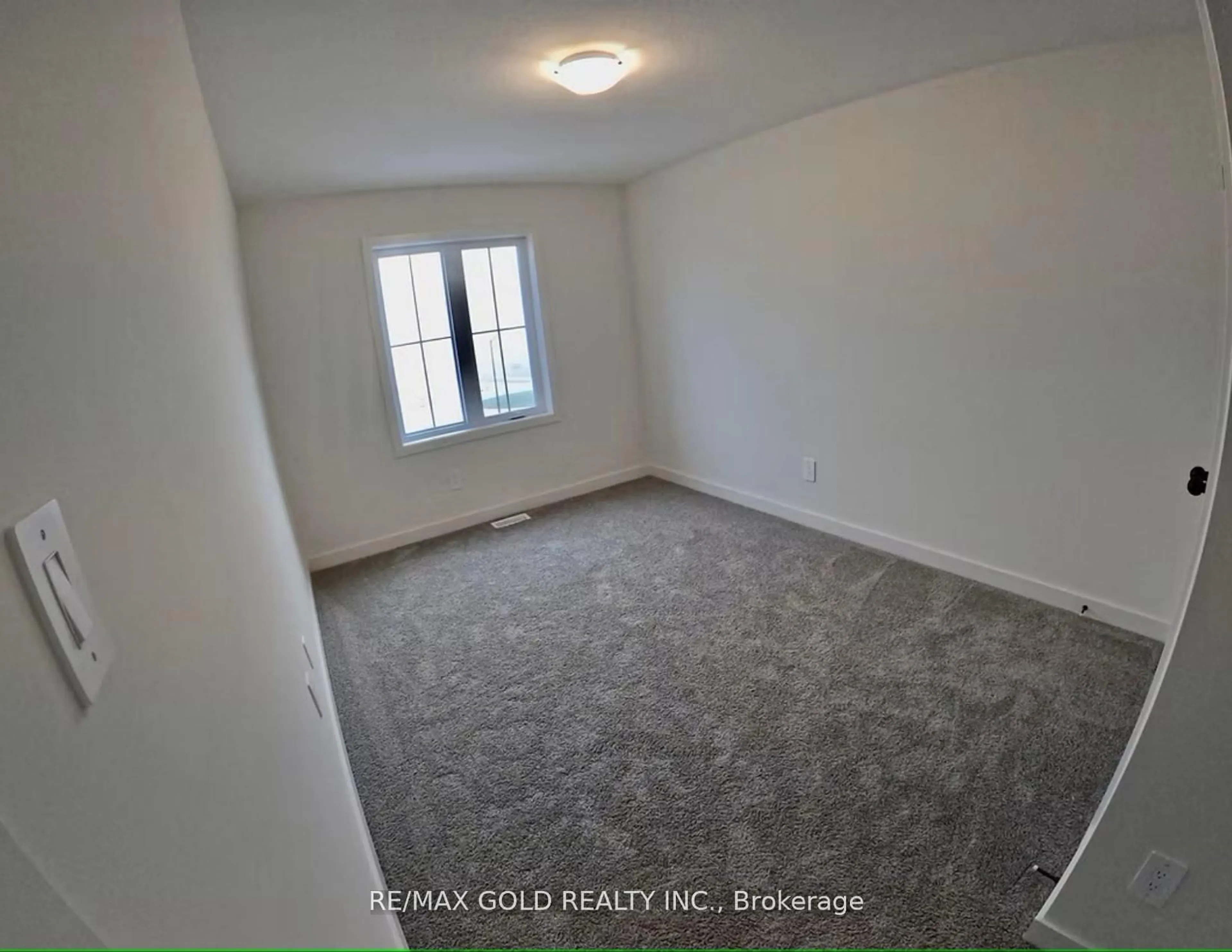 A pic of a room for 1781 Henrica Ave #4, London North Ontario N6G 0Y2