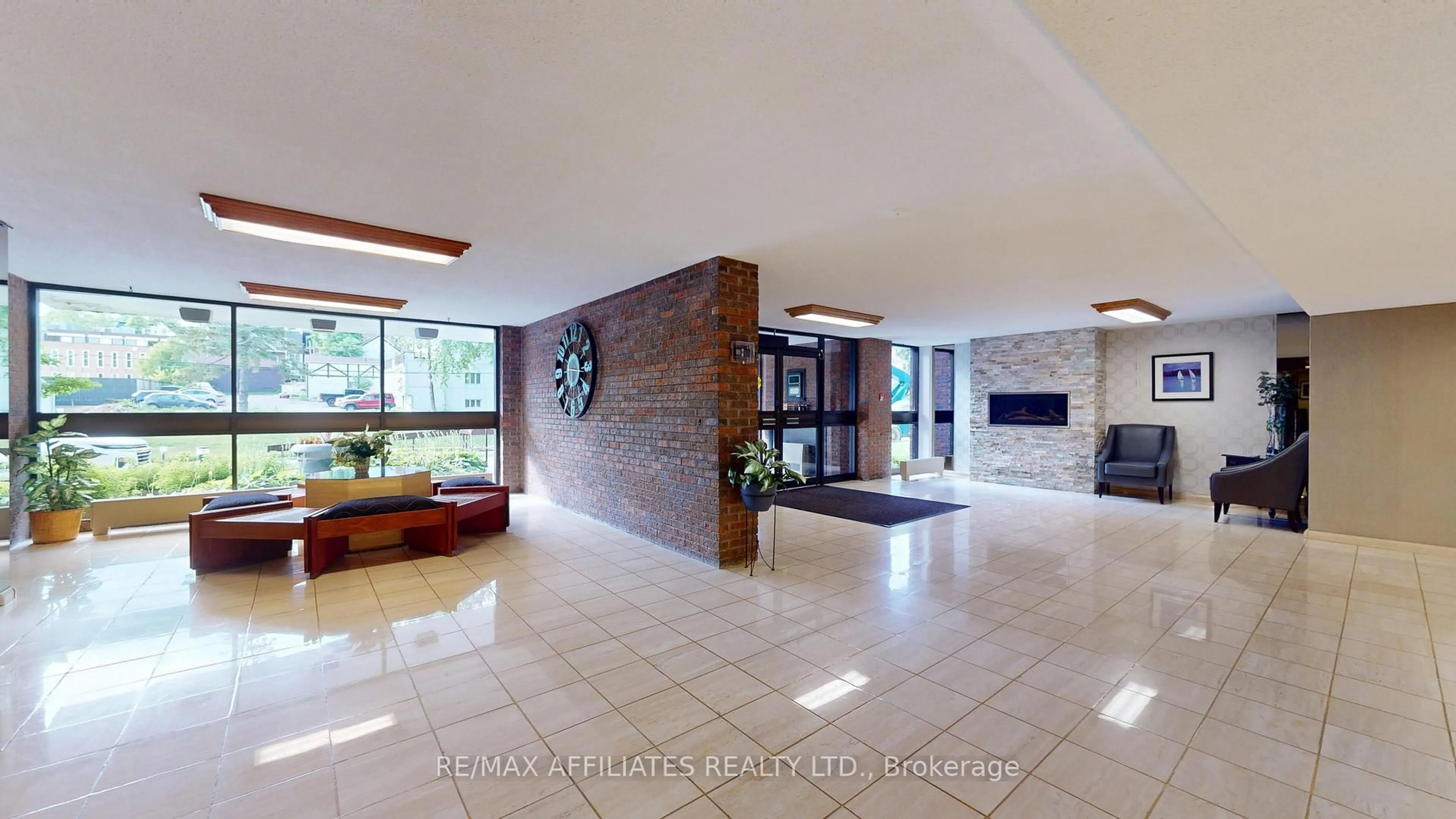 Lobby for 55 Water St #504, Brockville Ontario K6V 1A3