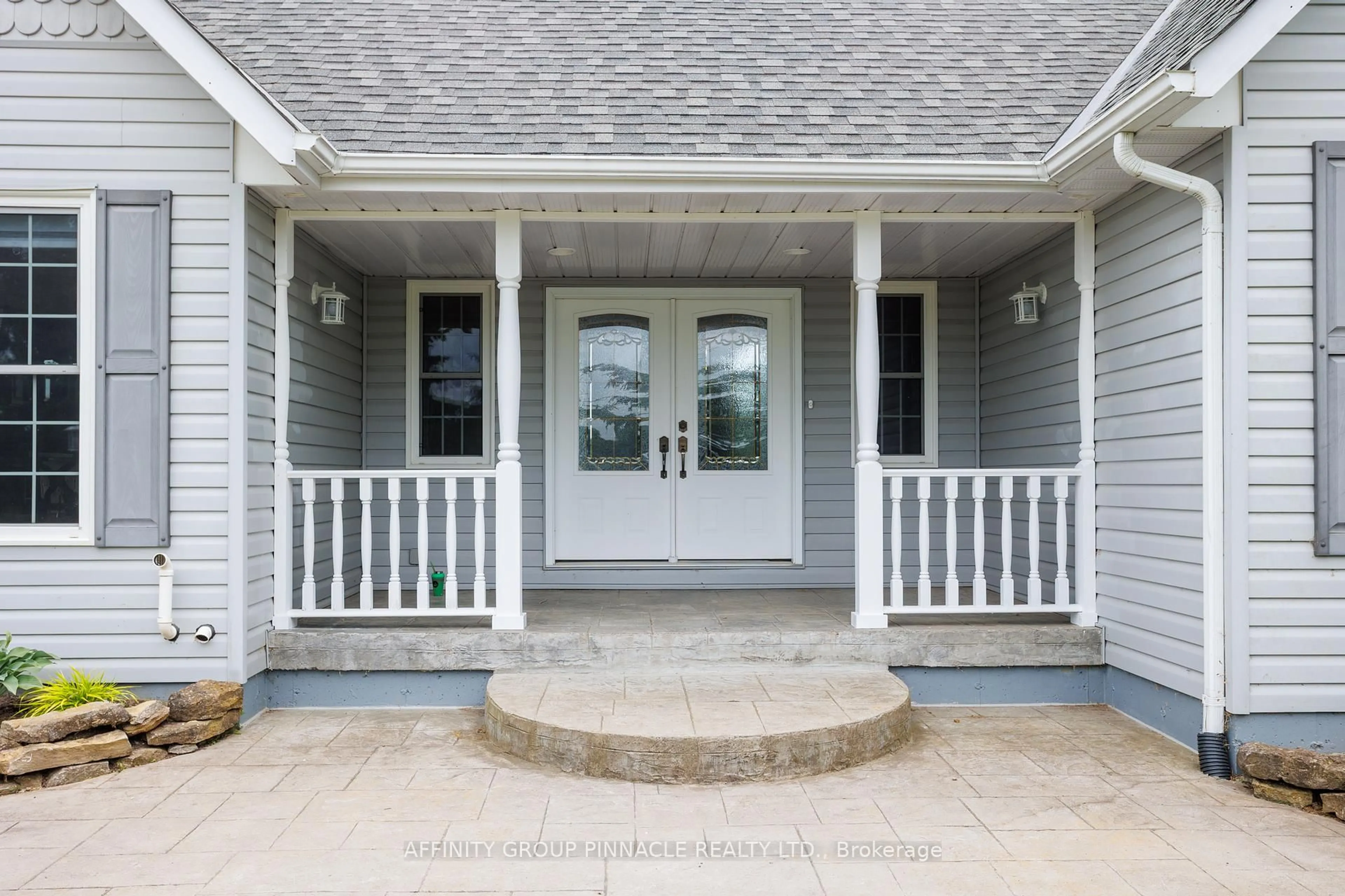 Unknown for 1042 Skyline Rd, Kawartha Lakes Ontario K0M 2M0