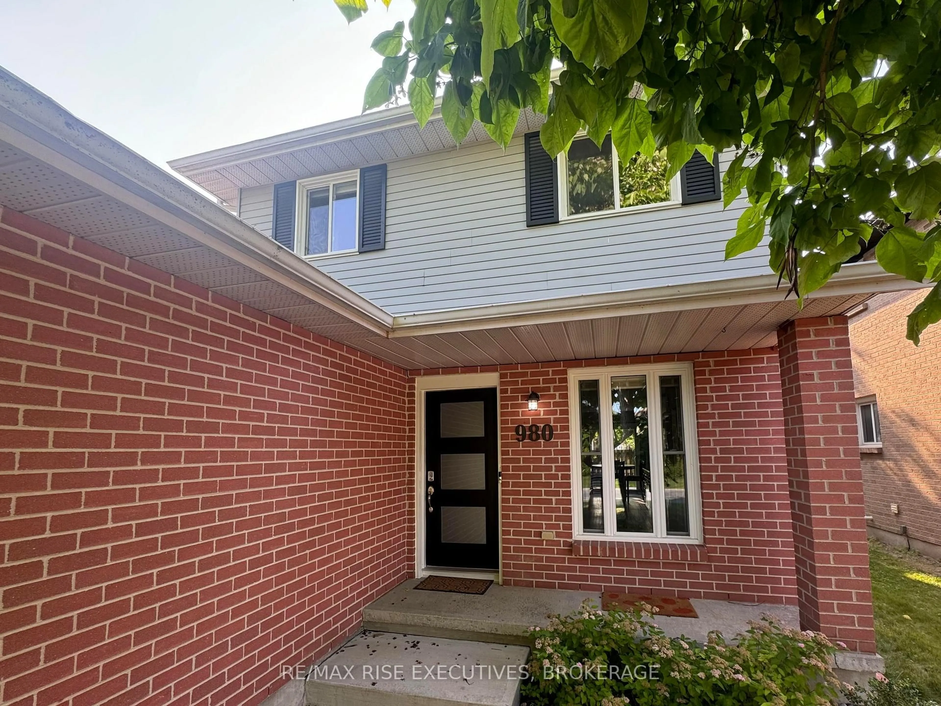 Home with brick exterior material, street for 980 Heaton Rd, Kingston Ontario K7P 1Y7