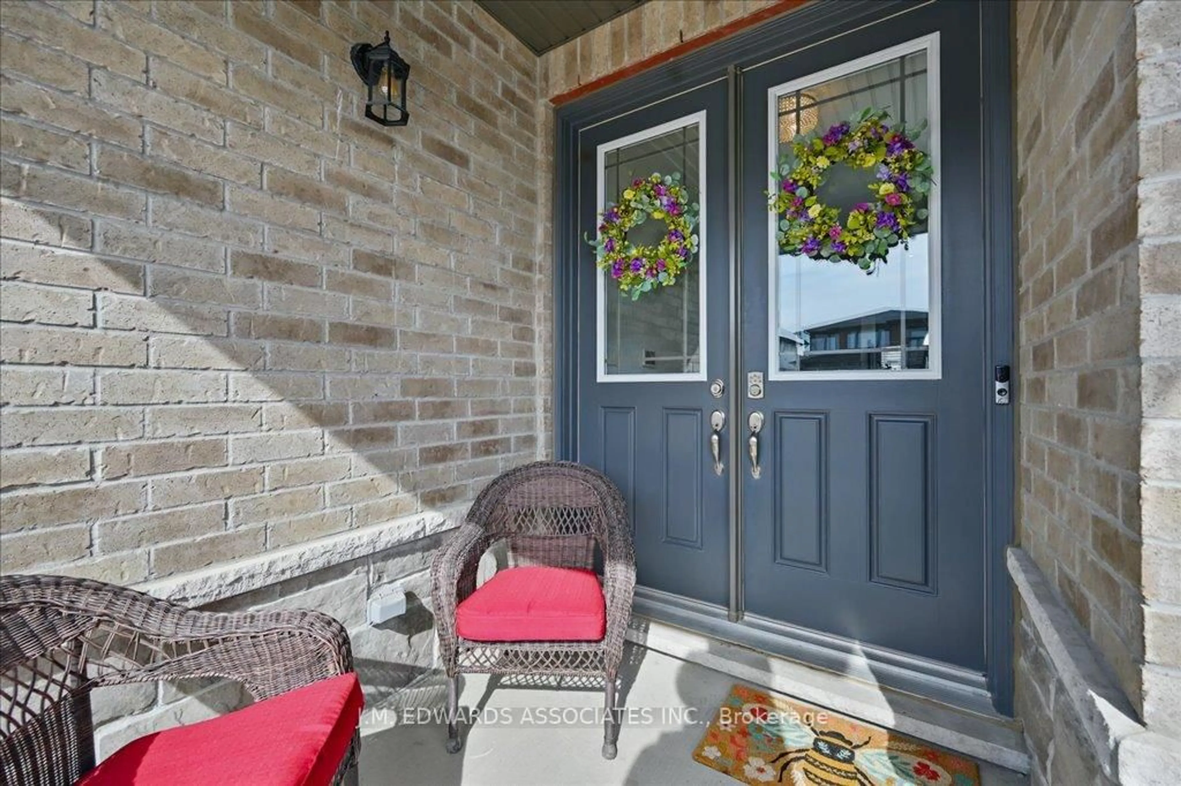 Indoor entryway for 26 McGovern Lane, Brant Ontario N3L 0K3