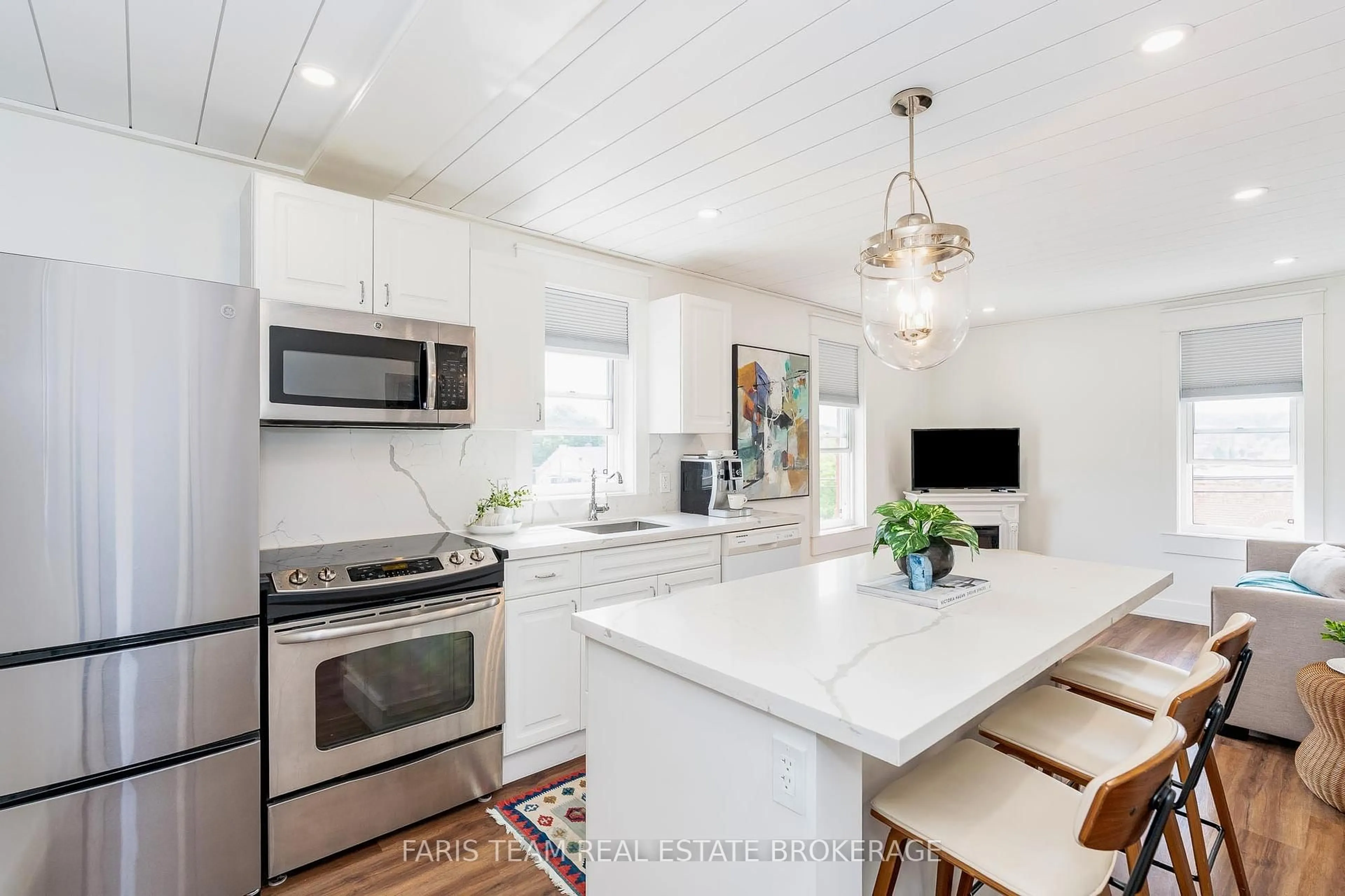 Open concept kitchen, unknown for 110 Sykes St #303, Meaford Ontario N4L 1S6