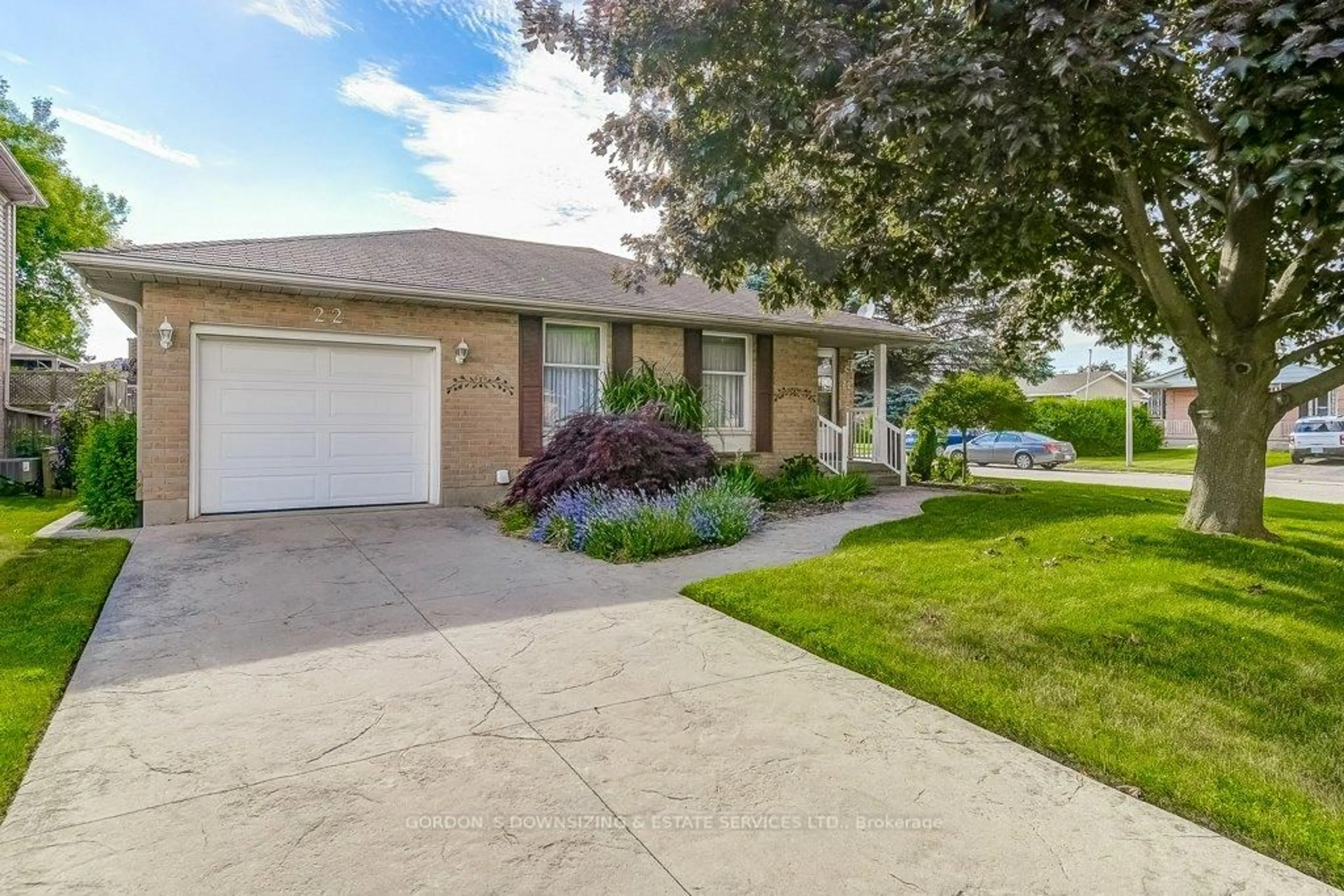 Unknown for 22 Farmington Dr, St. Thomas Ontario N5R 5X4