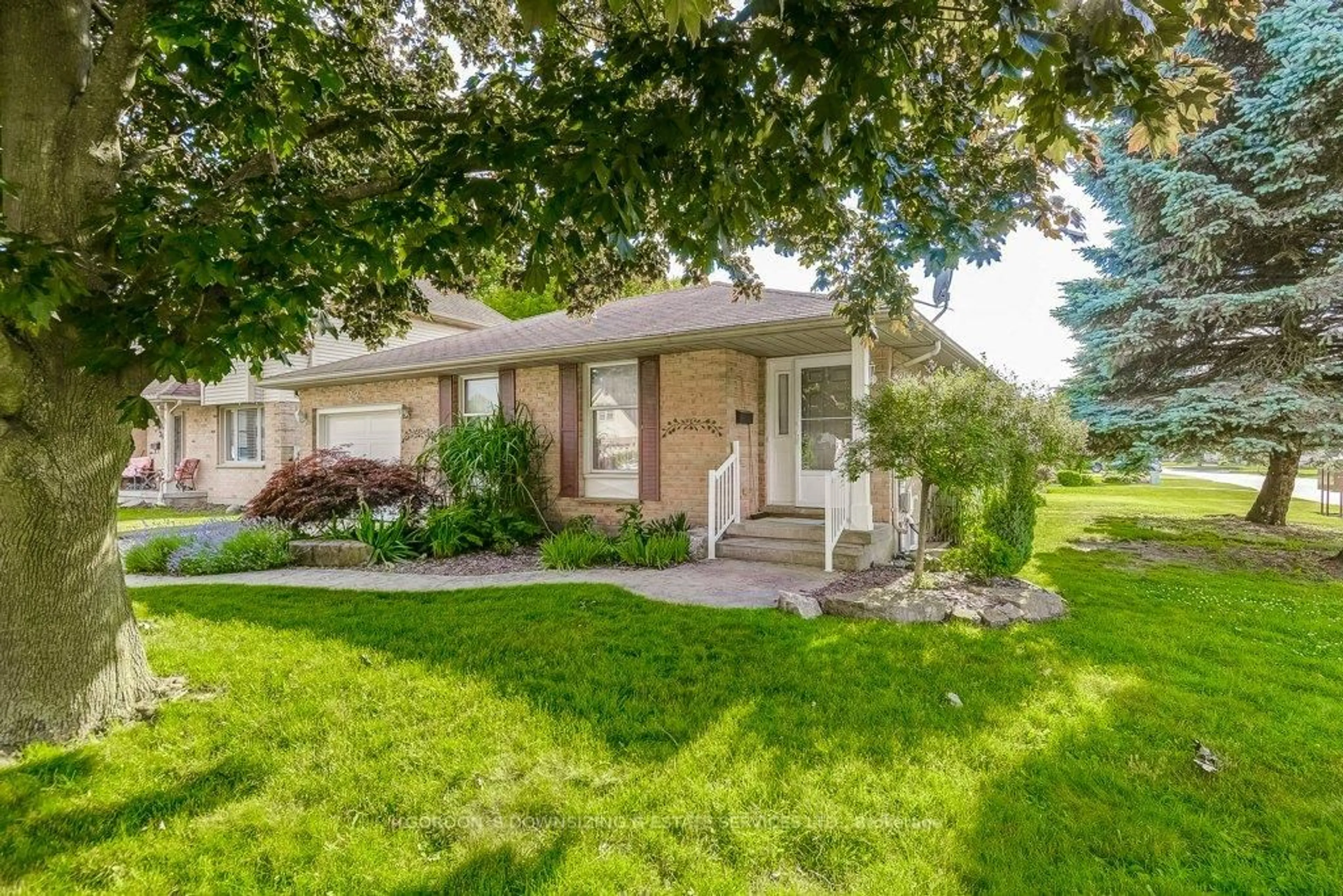 Unknown for 22 Farmington Dr, St. Thomas Ontario N5R 5X4