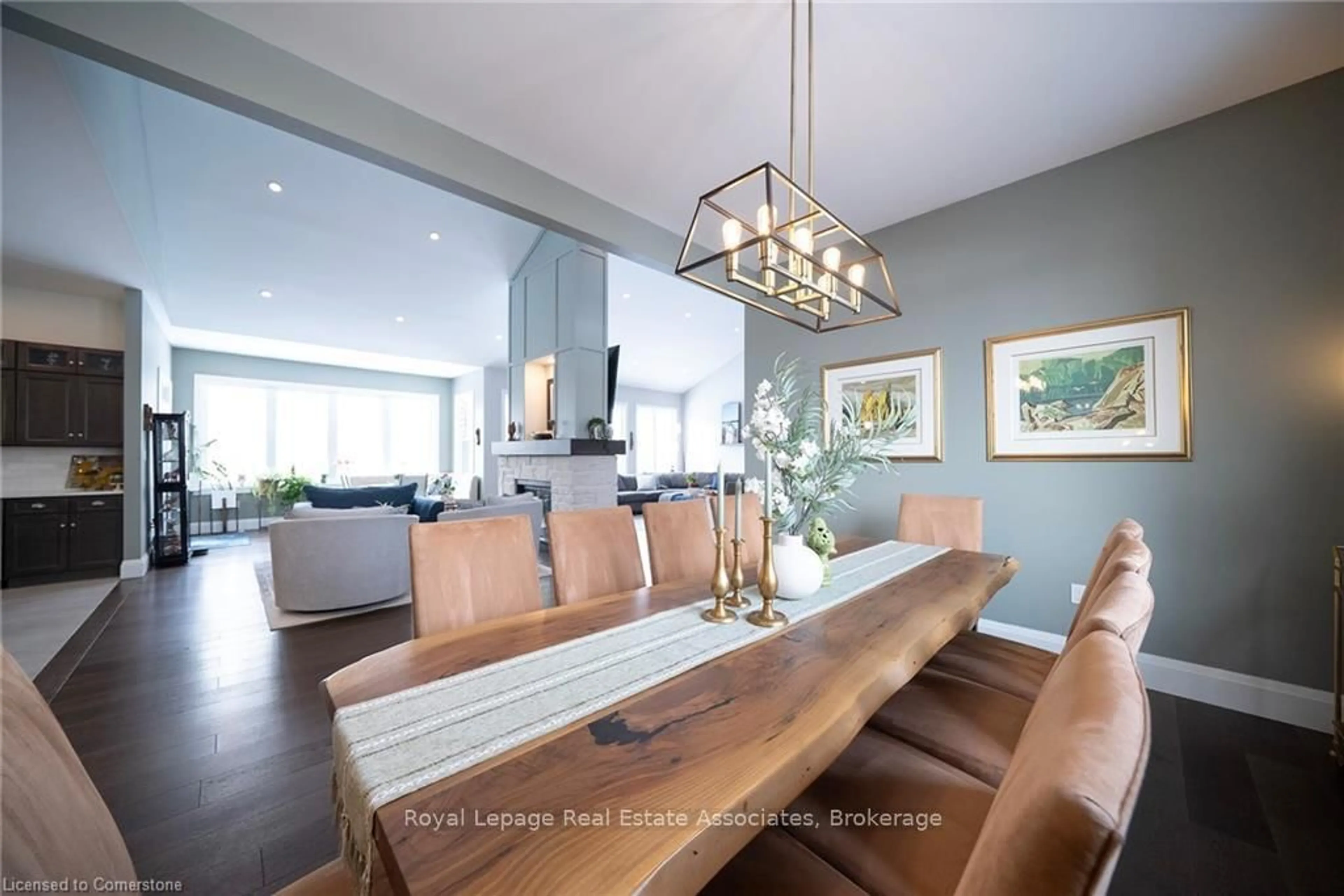 Dining room, wood/laminate floor for 325 McLean School Rd #8, Brant Ontario N0E 1N0