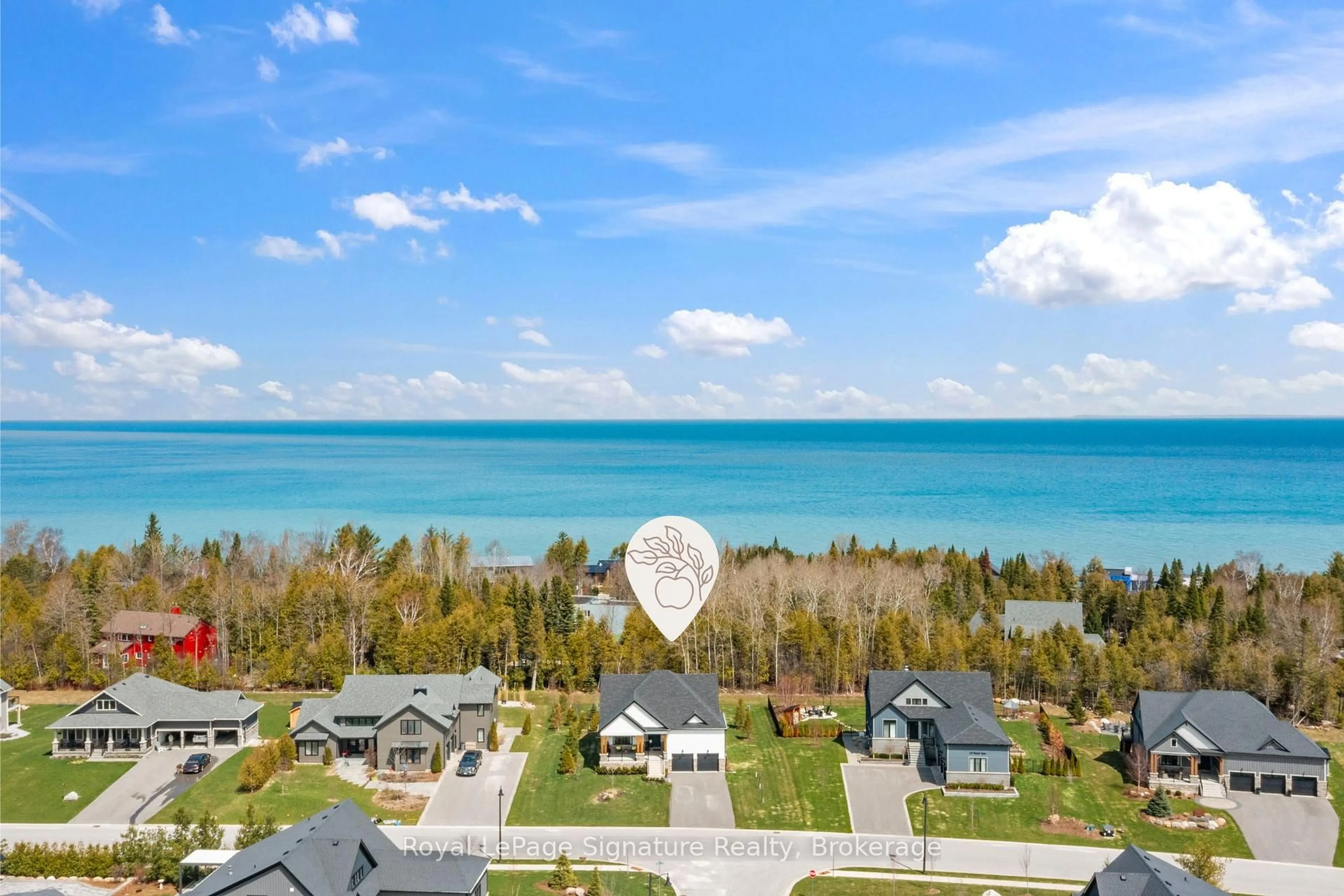 A pic from outside/outdoor area/front of a property/back of a property/a pic from drone, water/lake/river/ocean view for 116 Timber Lane, Blue Mountains Ontario N0H 2P0