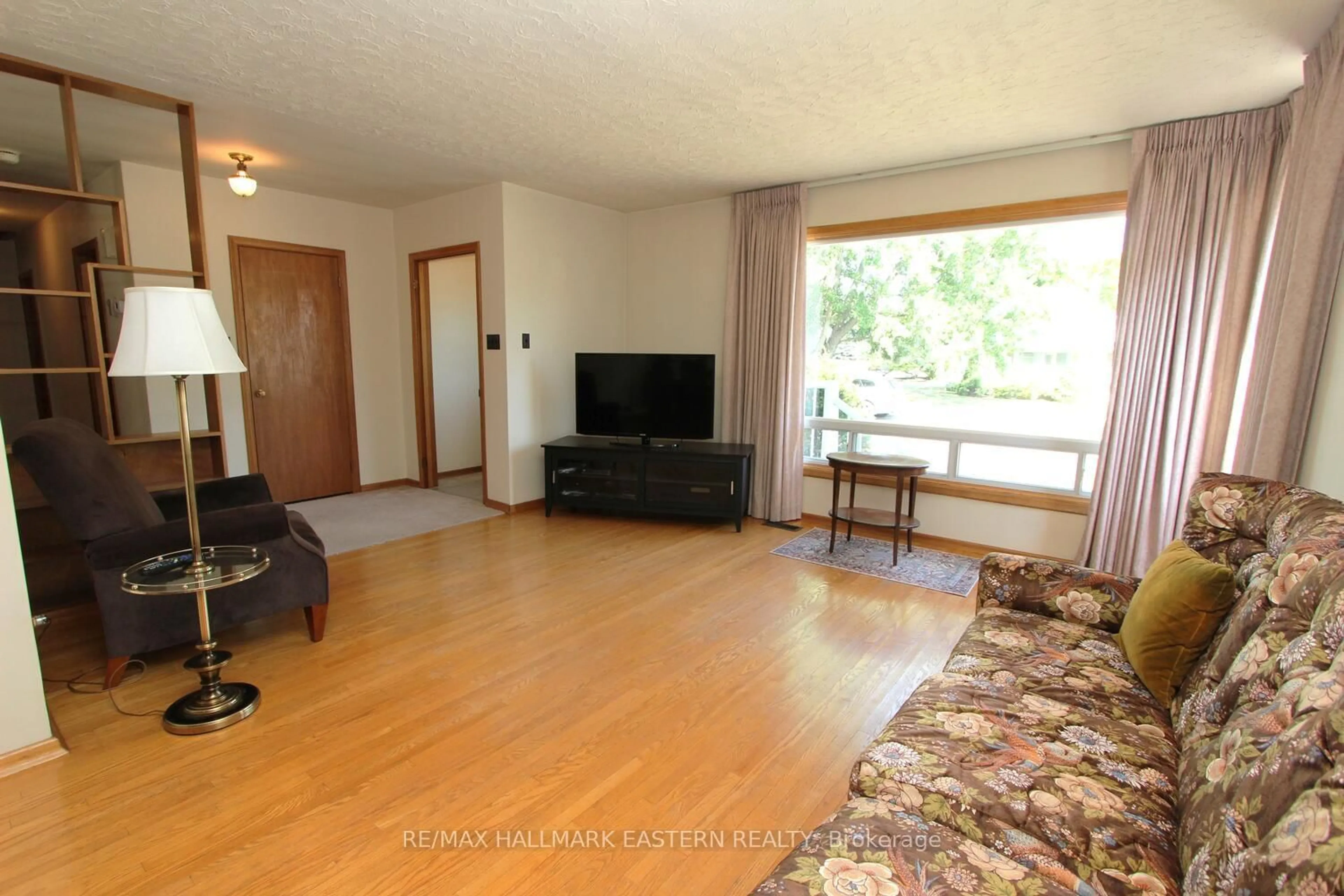 Living room with furniture, unknown for 66 Margaret St, Trent Hills Ontario K0L 1L0