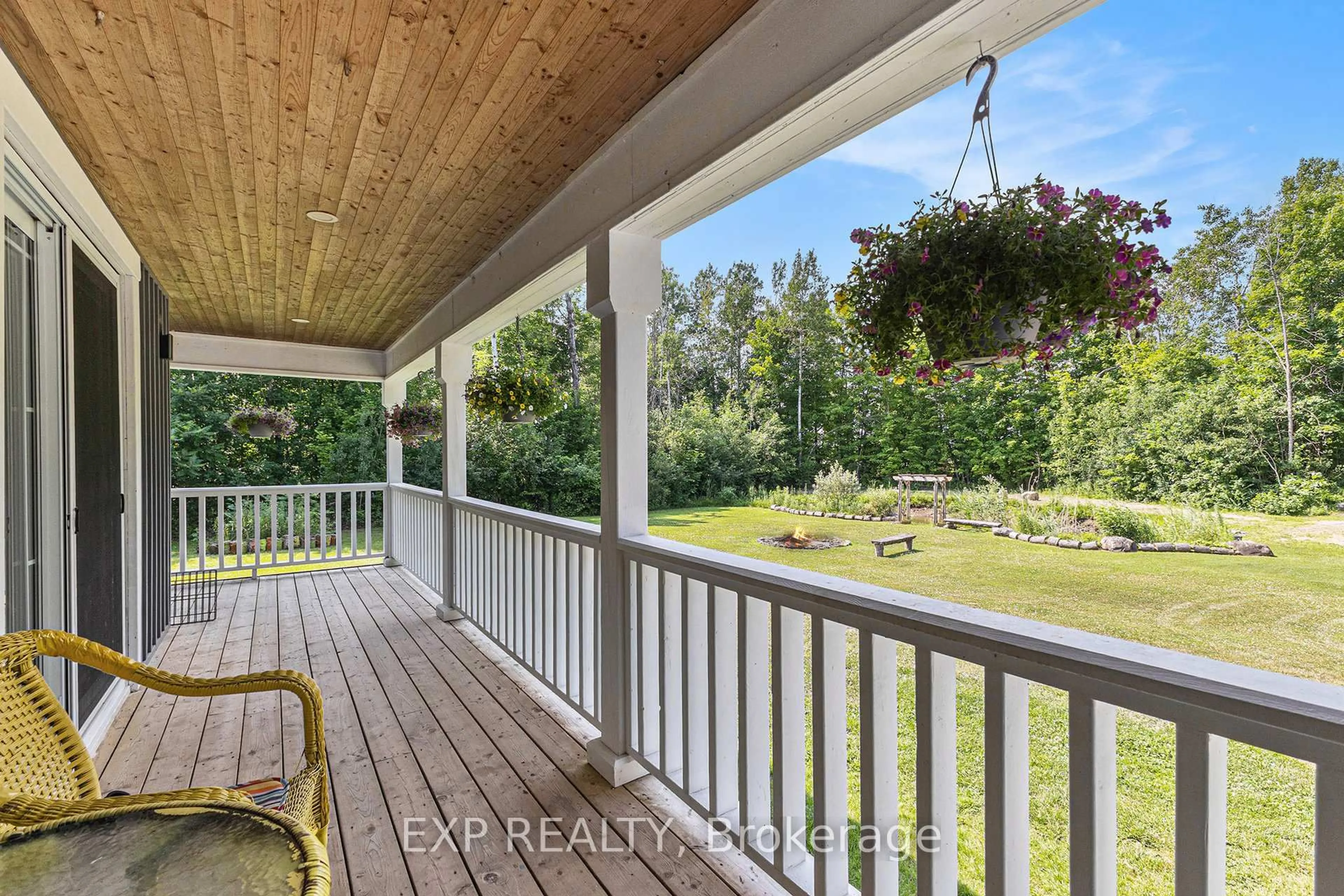 A pic from outside/outdoor area/front of a property/back of a property/a pic from drone, water/lake/river/ocean view for 502 Bennett Rd, North Grenville Ontario K0G 1J0
