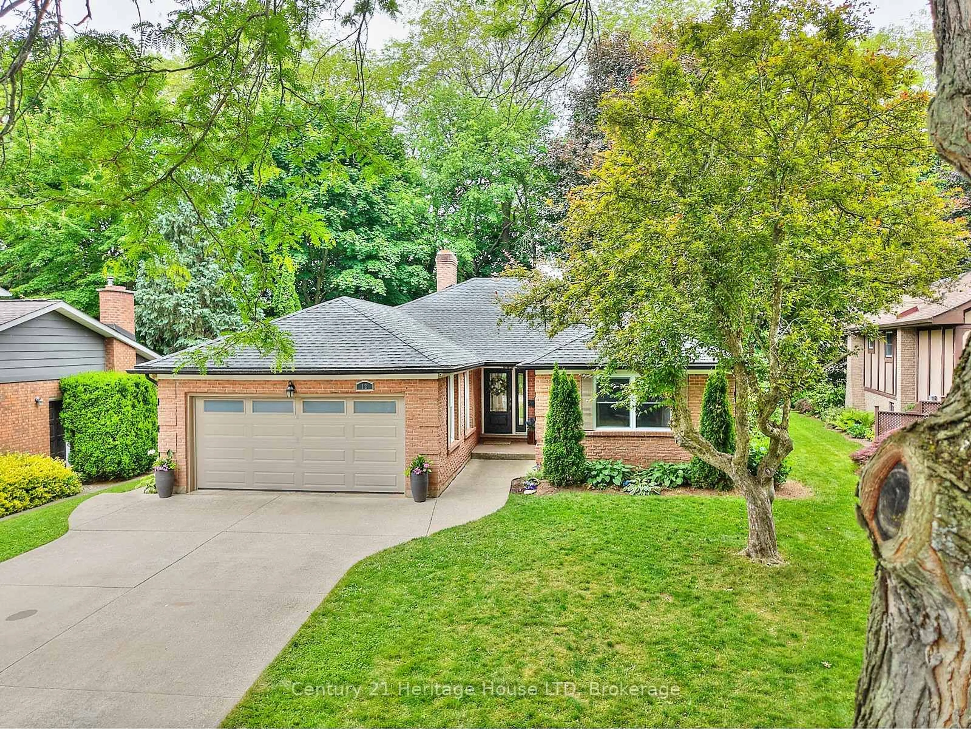 Home with brick exterior material, street for 12 Deerpark Cres, Pelham Ontario L0S 1E1