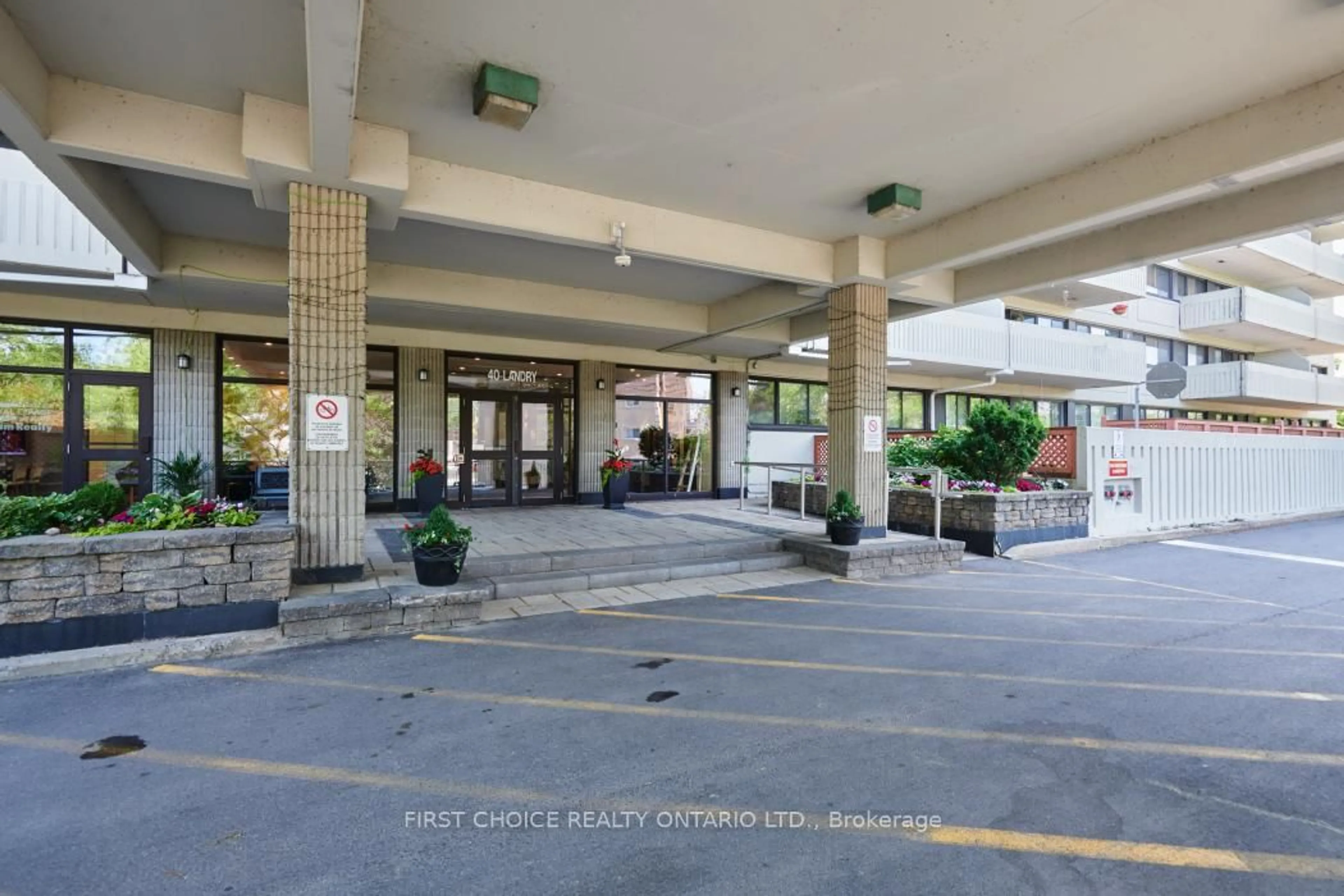 Lobby for 40 Landry St #1208, Ottawa Ontario K1L 8K4