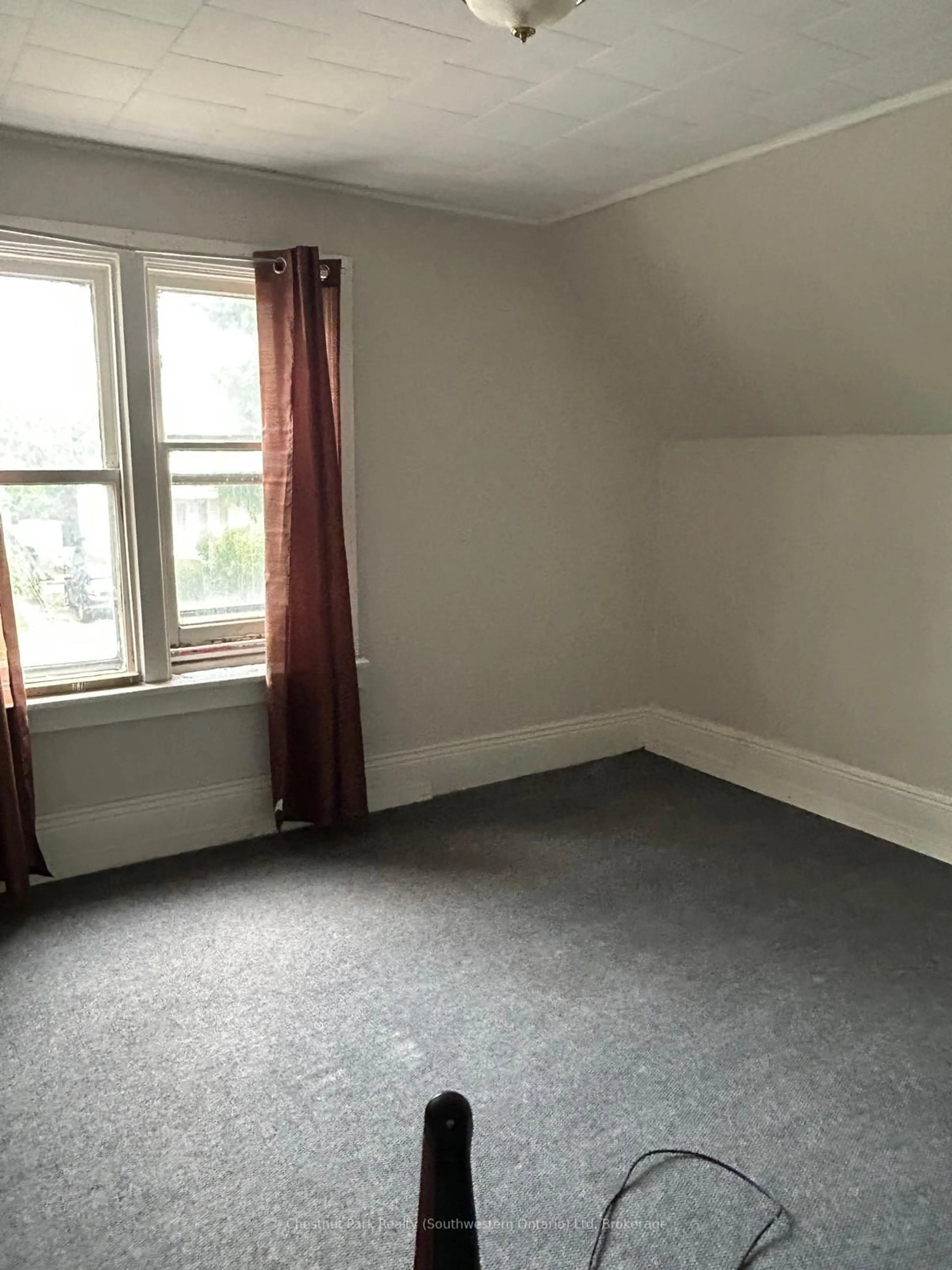 A pic of a room for 207 Tamarac St, Haldimand Ontario N1A 2C5