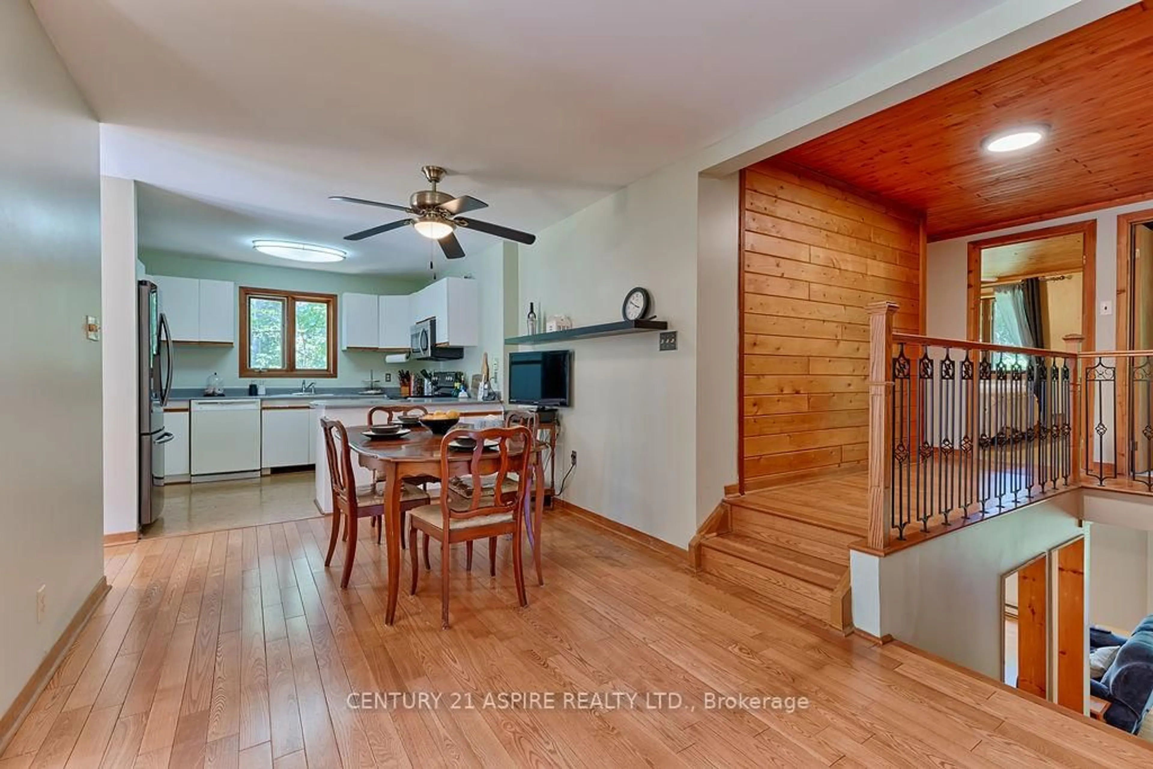 Open concept kitchen, wood/laminate floor for 551 Whispering Pines Cres, Pembroke Ontario K8A 6W4