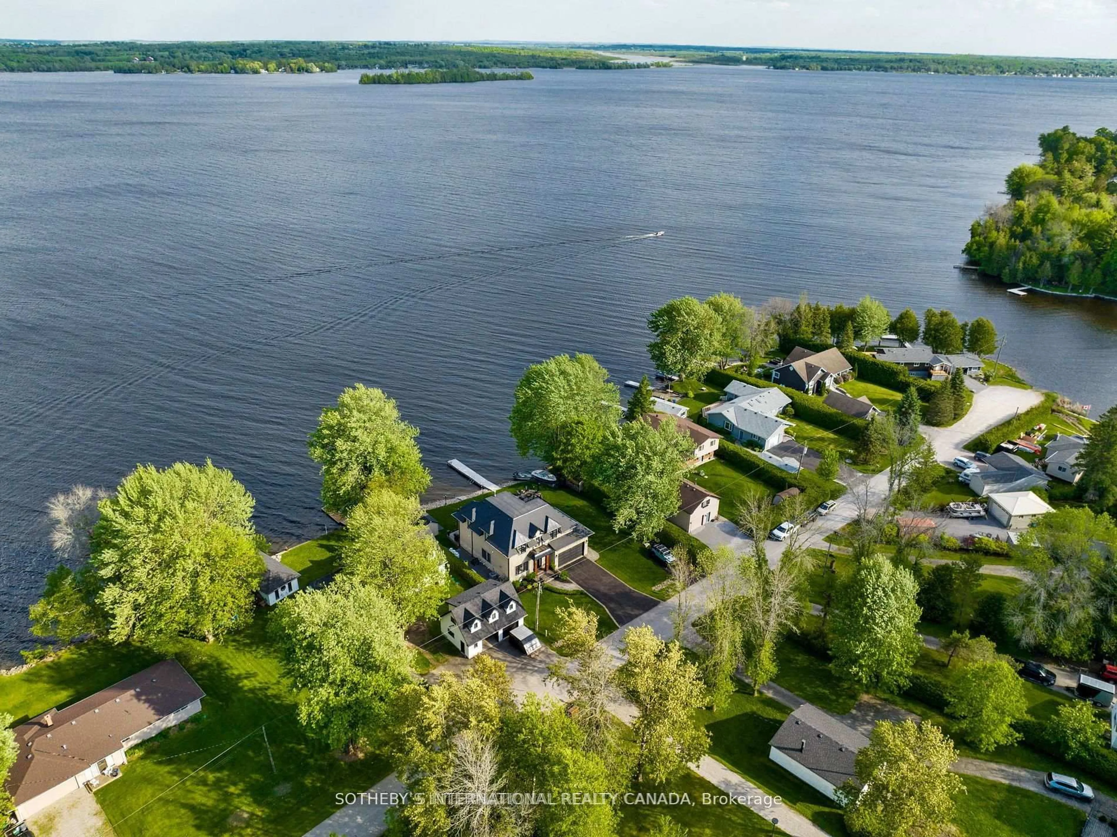 A pic from outside/outdoor area/front of a property/back of a property/a pic from drone, water/lake/river/ocean view for 137 Stinsons Bay Rd, Kawartha Lakes Ontario K0M 1N0
