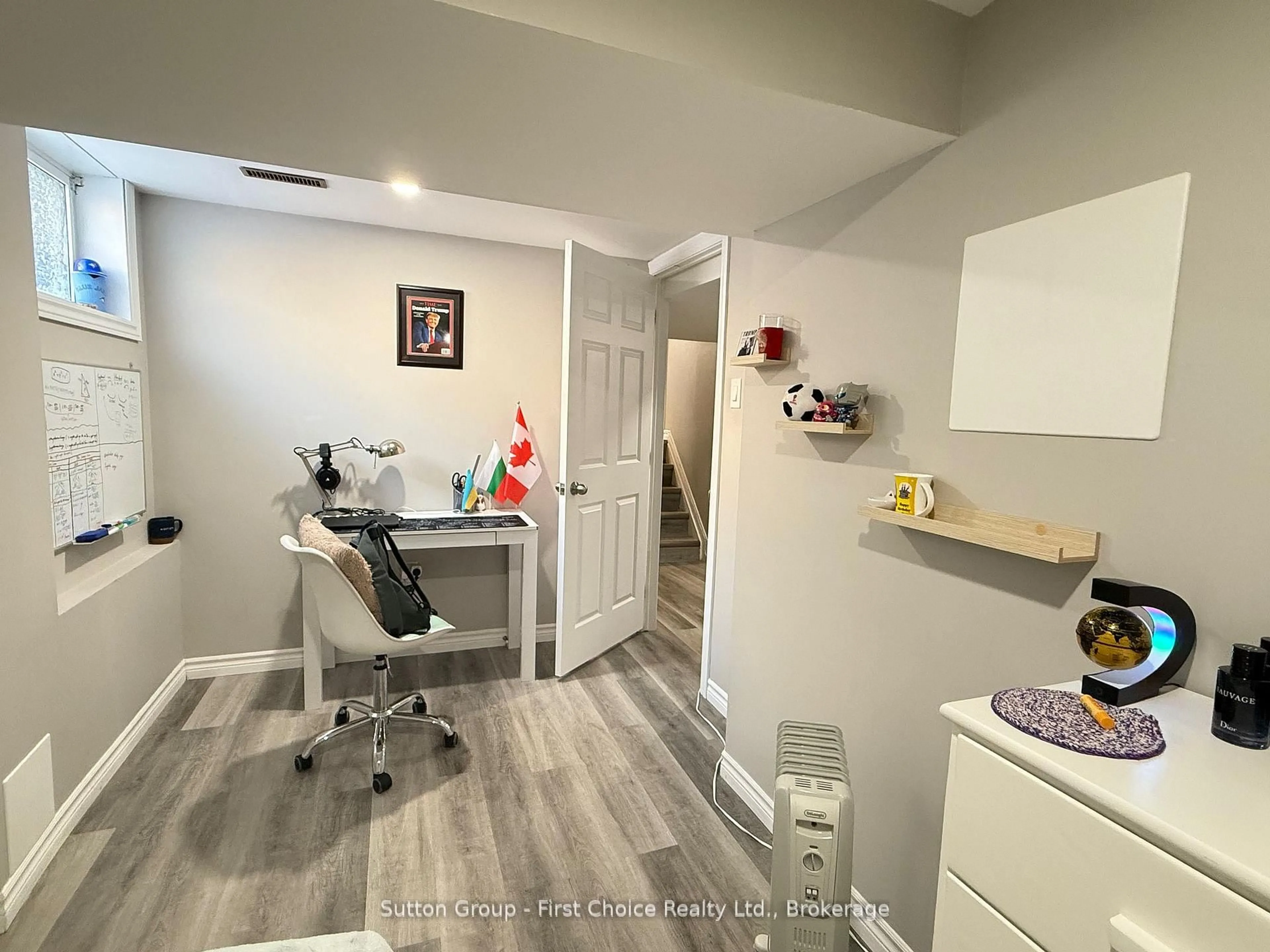A pic of a room for 75 Cleveland Pl, London South Ontario N5Z 4T5