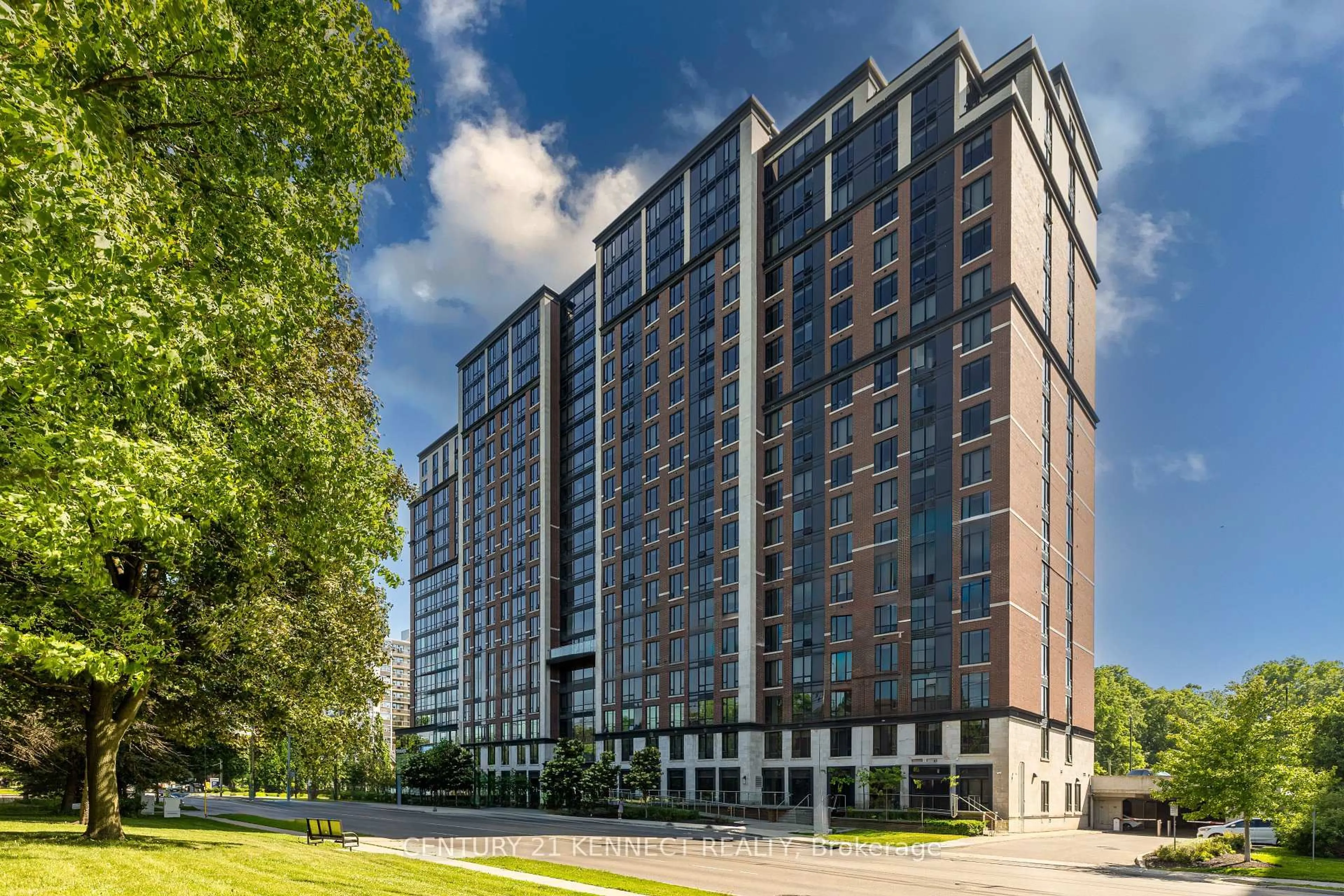Unknown for 1235 Richmond St #417, London East Ontario N6A 0C1