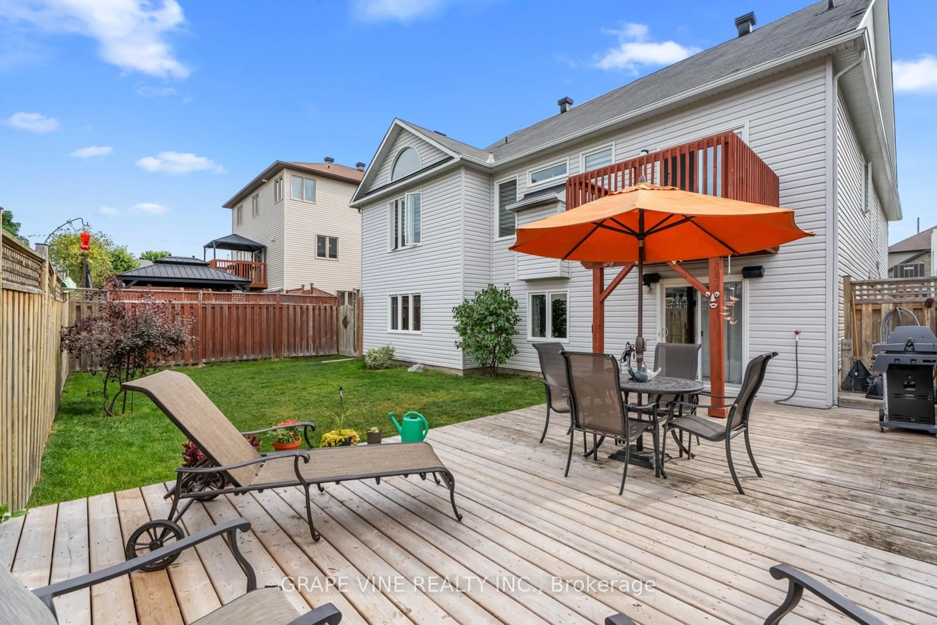 Patio, street for 161 Opale St, Clarence-Rockland Ontario K4K 0G3