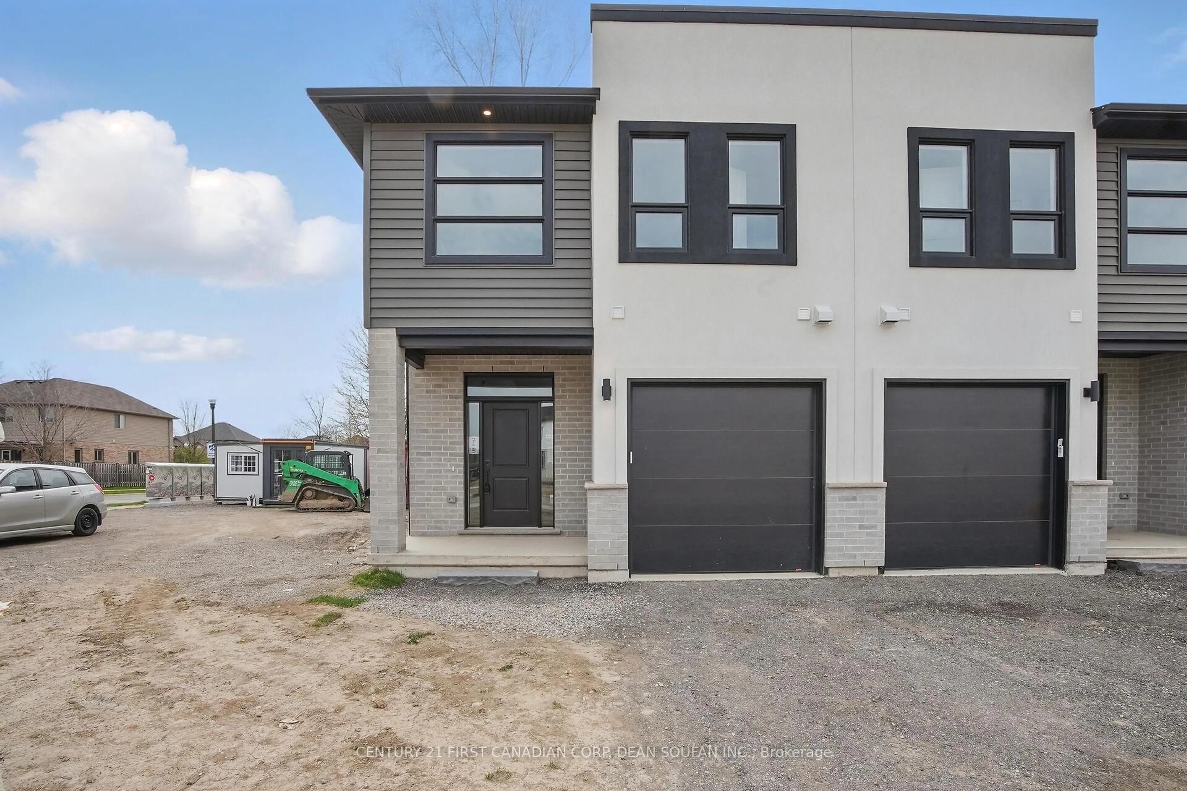 Unknown for 795 CATALPA Sq, London North Ontario N6G 5B1