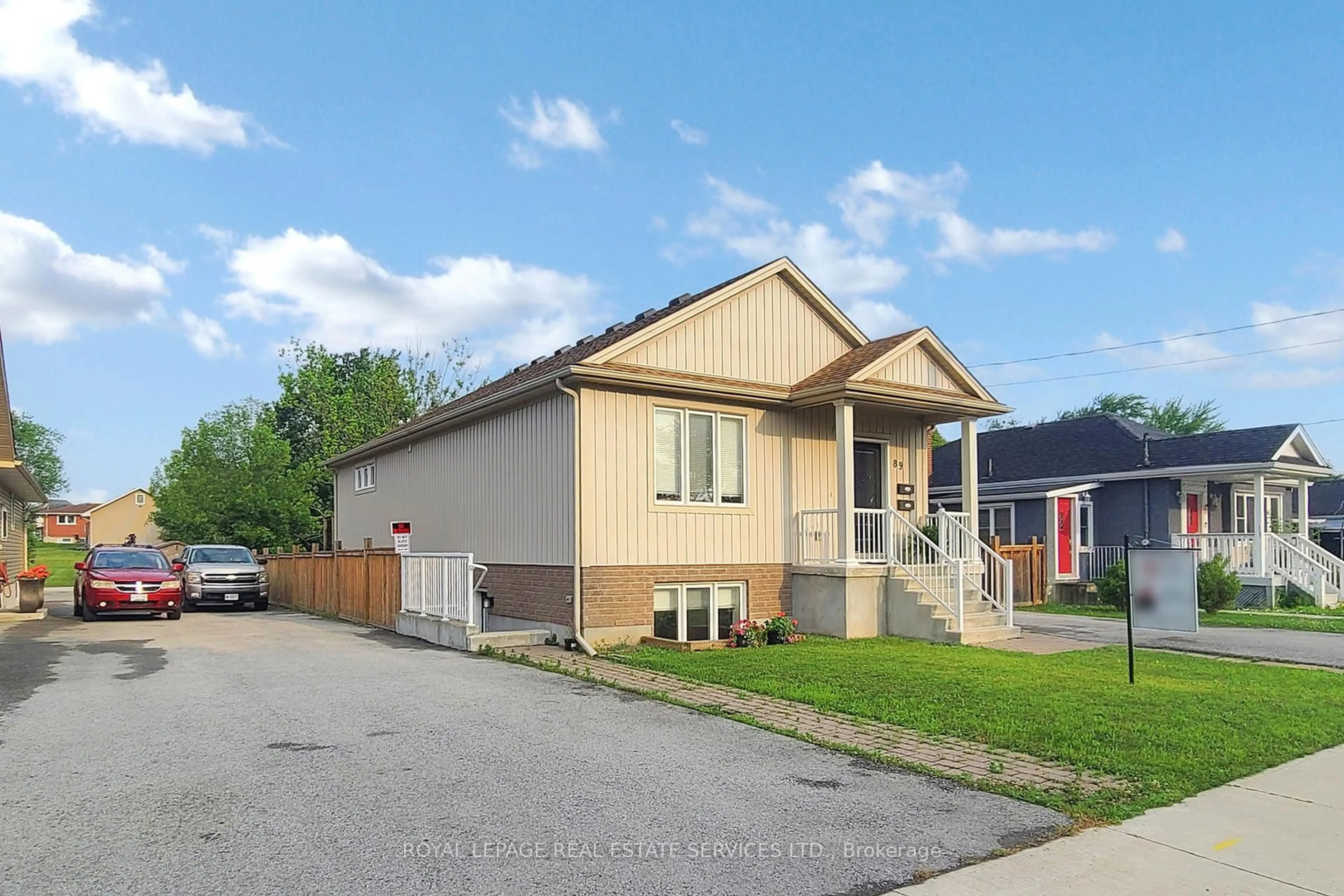 Home with brick exterior material, street for 89 Louth St, St. Catharines Ontario L2S 2T7