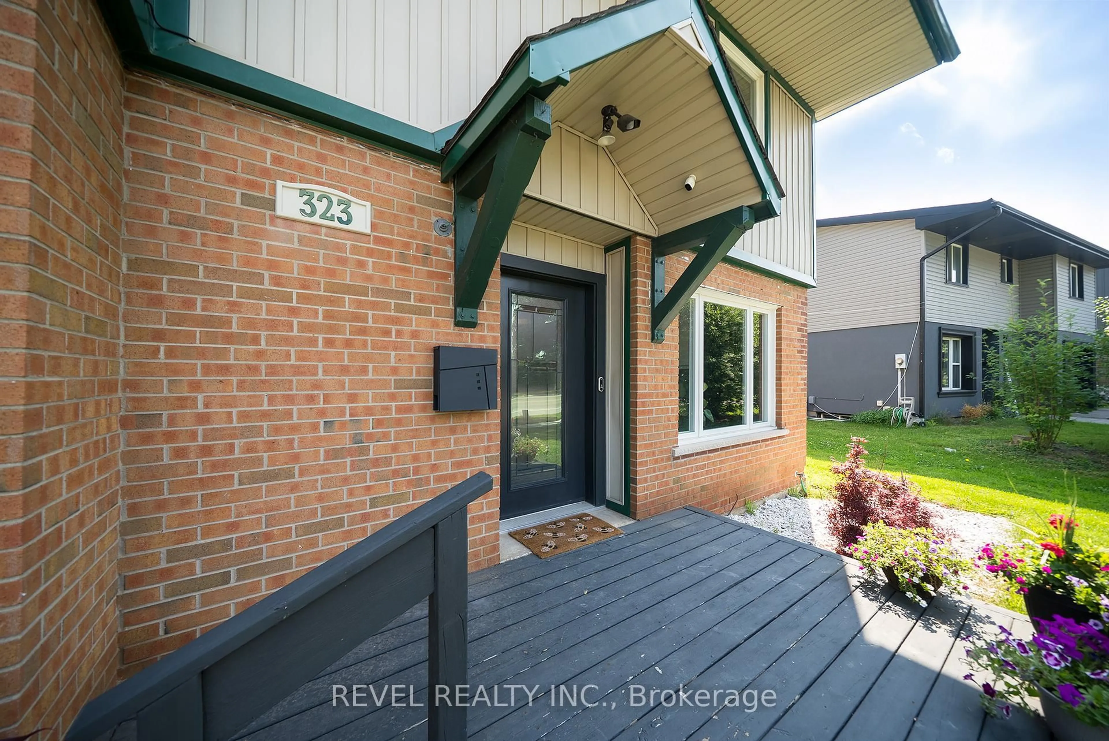 Unknown for 323 Brantwood Park Rd, Brantford Ontario N3P 1G7