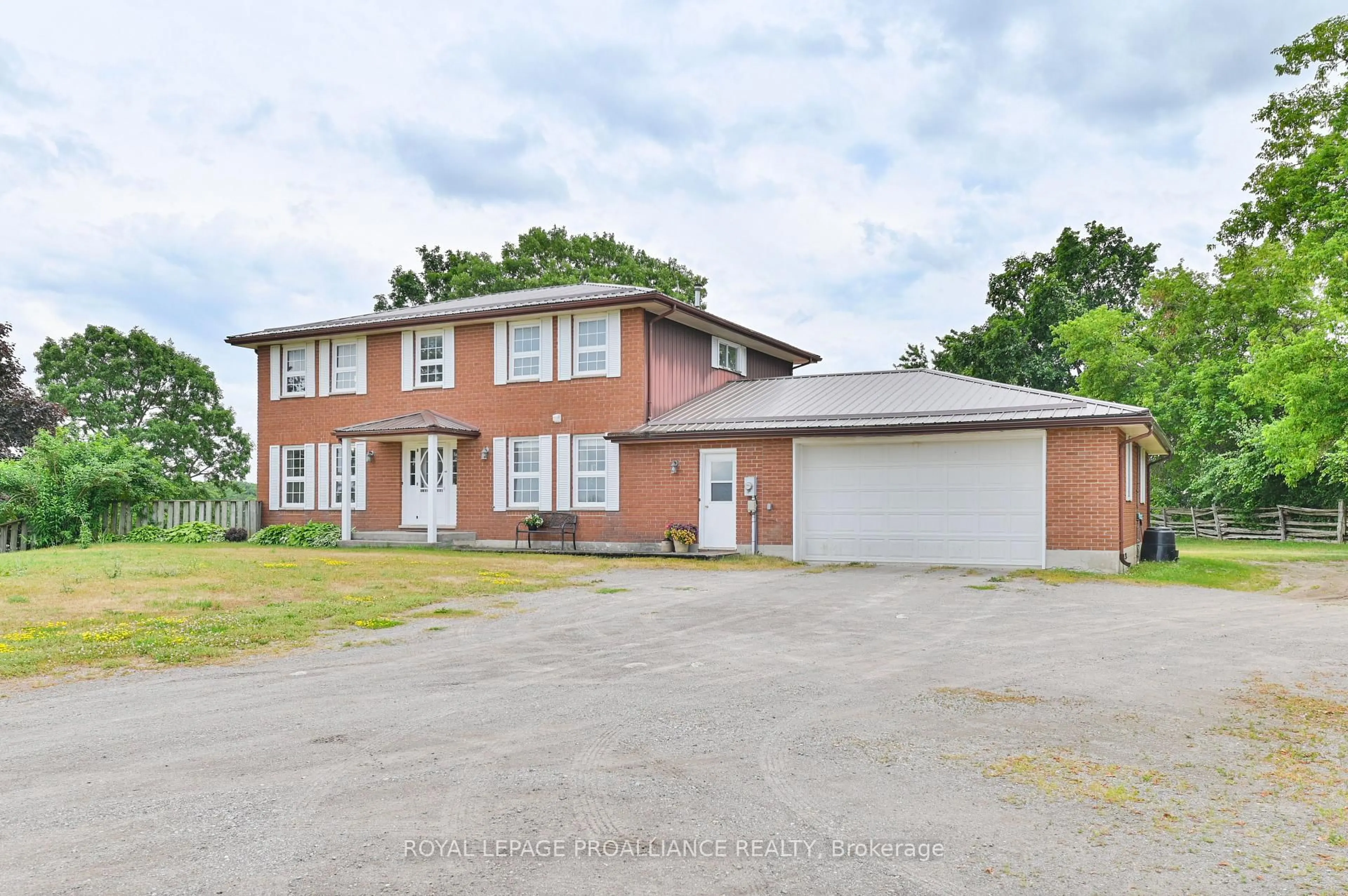 A pic from outside/outdoor area/front of a property/back of a property/a pic from drone, street for 255 Huffman Rd, Hastings Ontario K0K 2C0