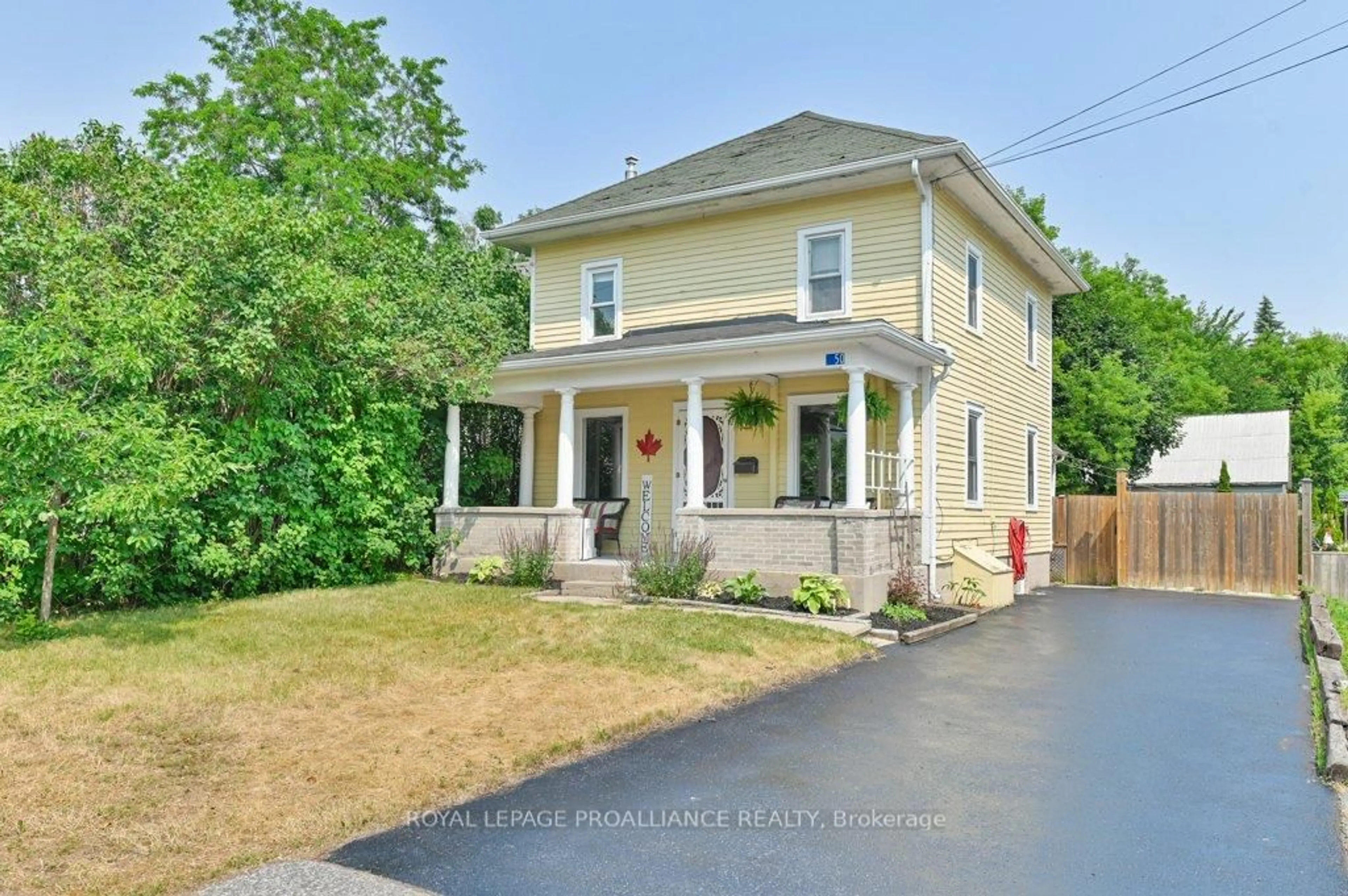 A pic from outside/outdoor area/front of a property/back of a property/a pic from drone, street for 50 Victoria St, Hastings Ontario K0K 2C0