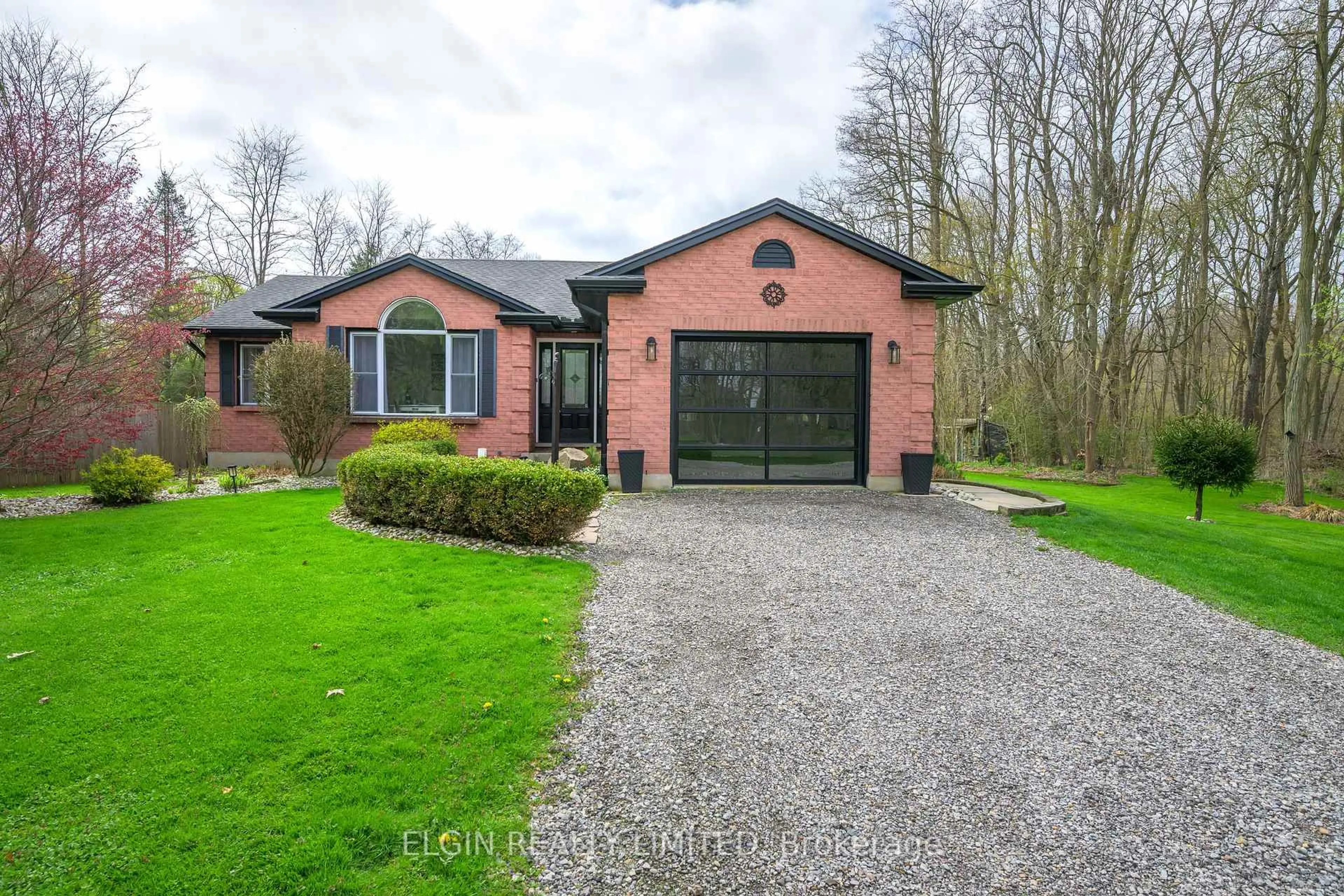 A pic from outside/outdoor area/front of a property/back of a property/a pic from drone, street for 42371 Dexter Line, Central Elgin Ontario N0L 2L0