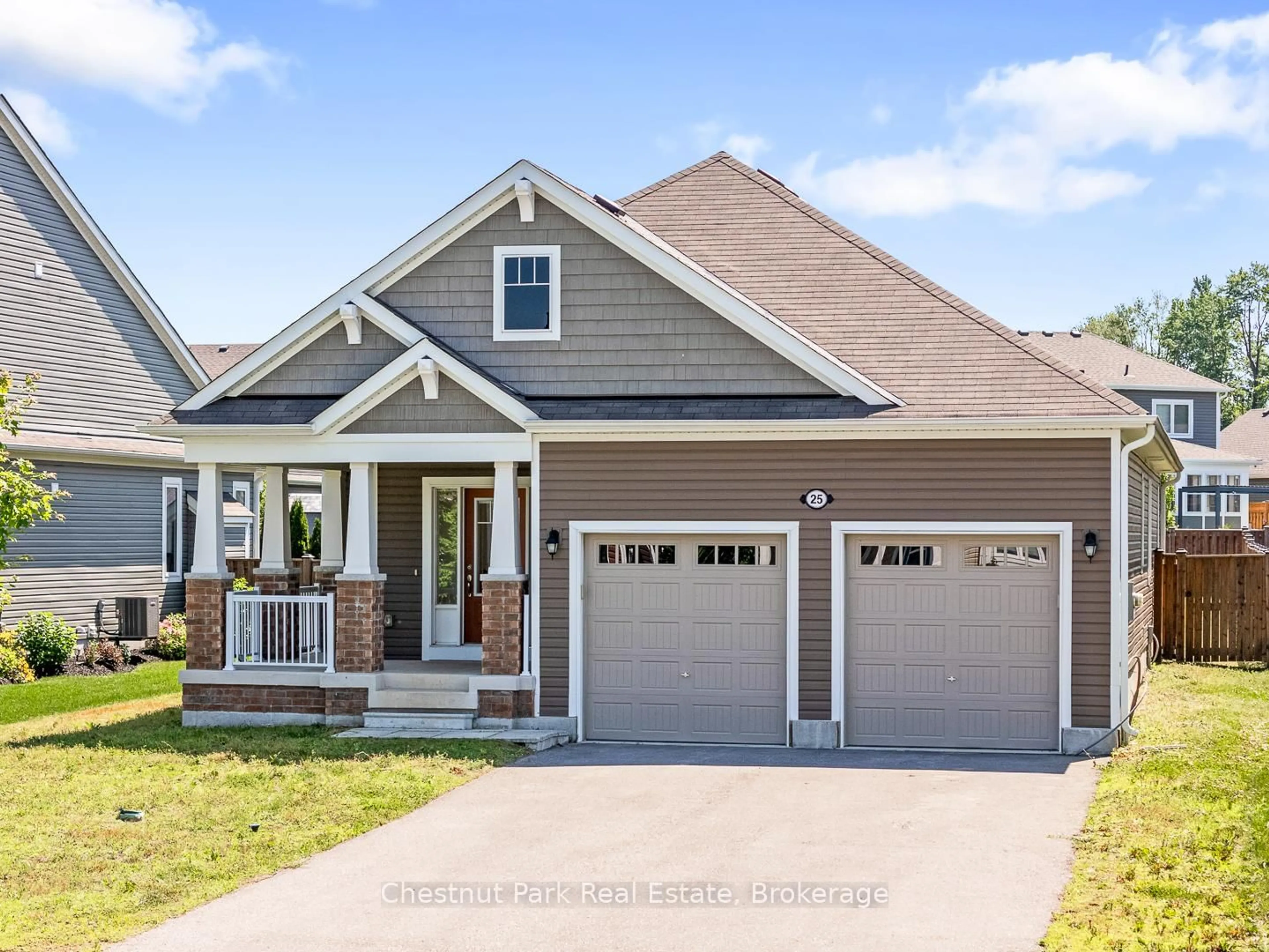 Home with brick exterior material, street for 25 Hunter Pl, Bracebridge Ontario P1L 0E1