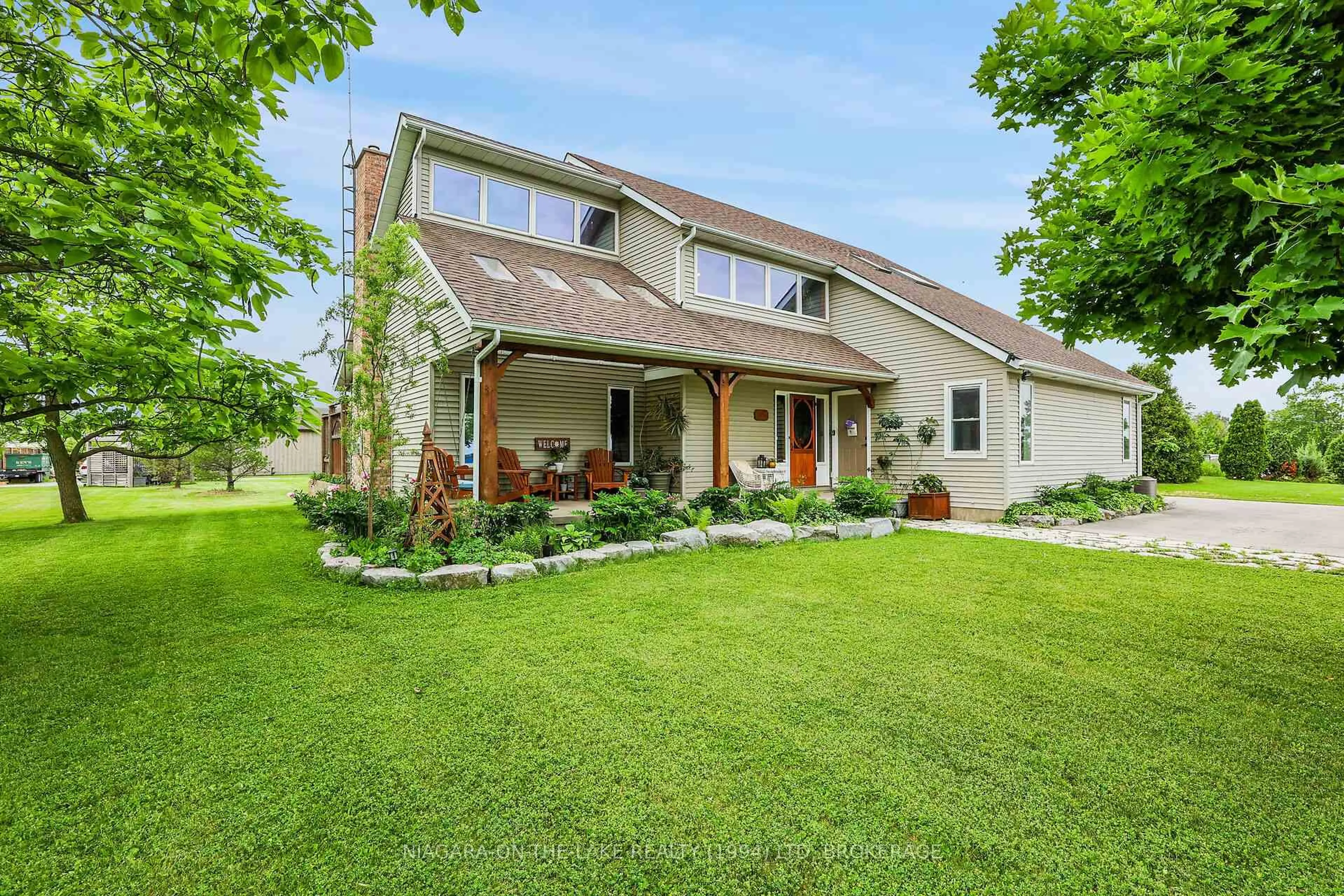 Unknown for 445 QUEENSTON Rd, Niagara-on-the-Lake Ontario L0S 1J0
