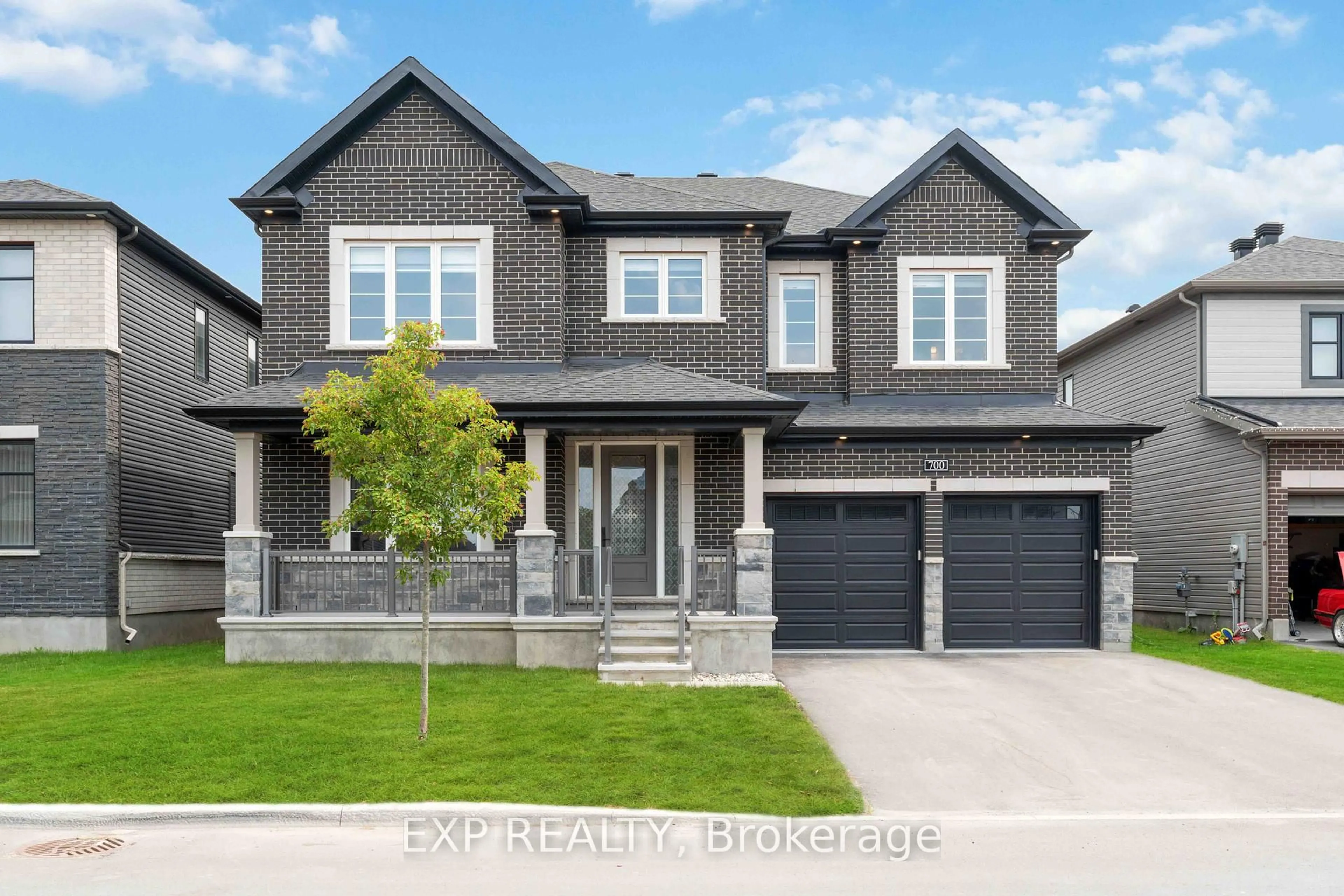 Home with brick exterior material, street for 700 COAST Circ, Manotick Ontario K4M 0N2
