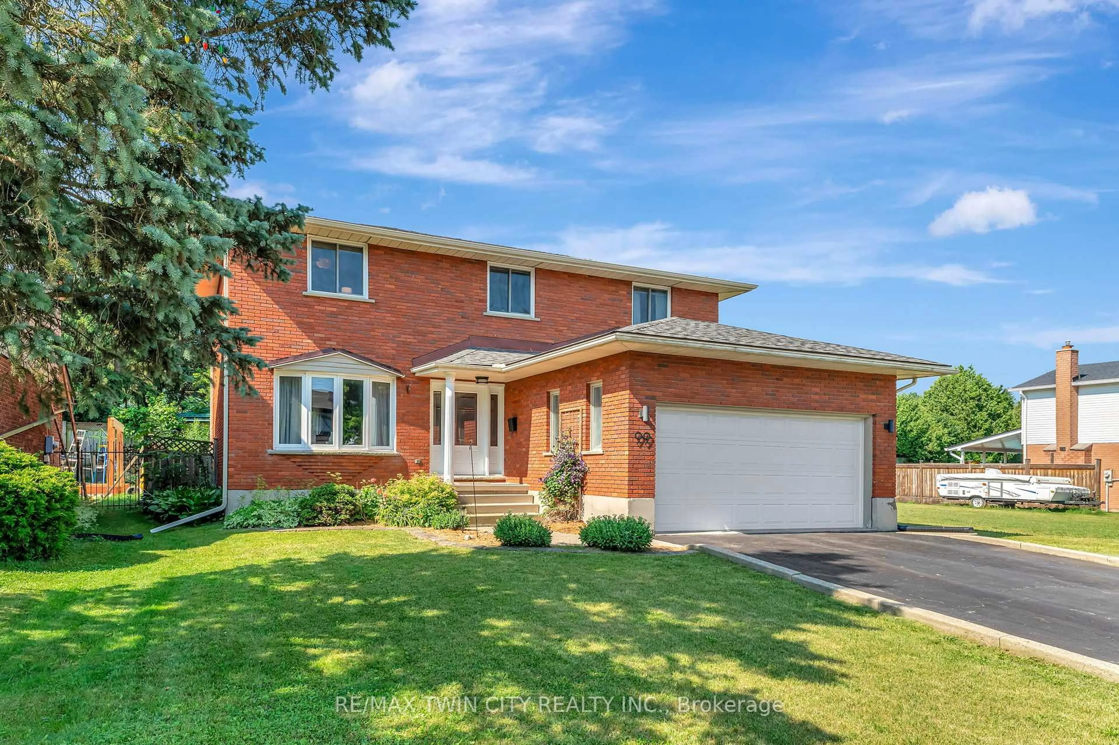 Home with brick exterior material, street for 99 Esther Ave, Cambridge Ontario N1S 4L7