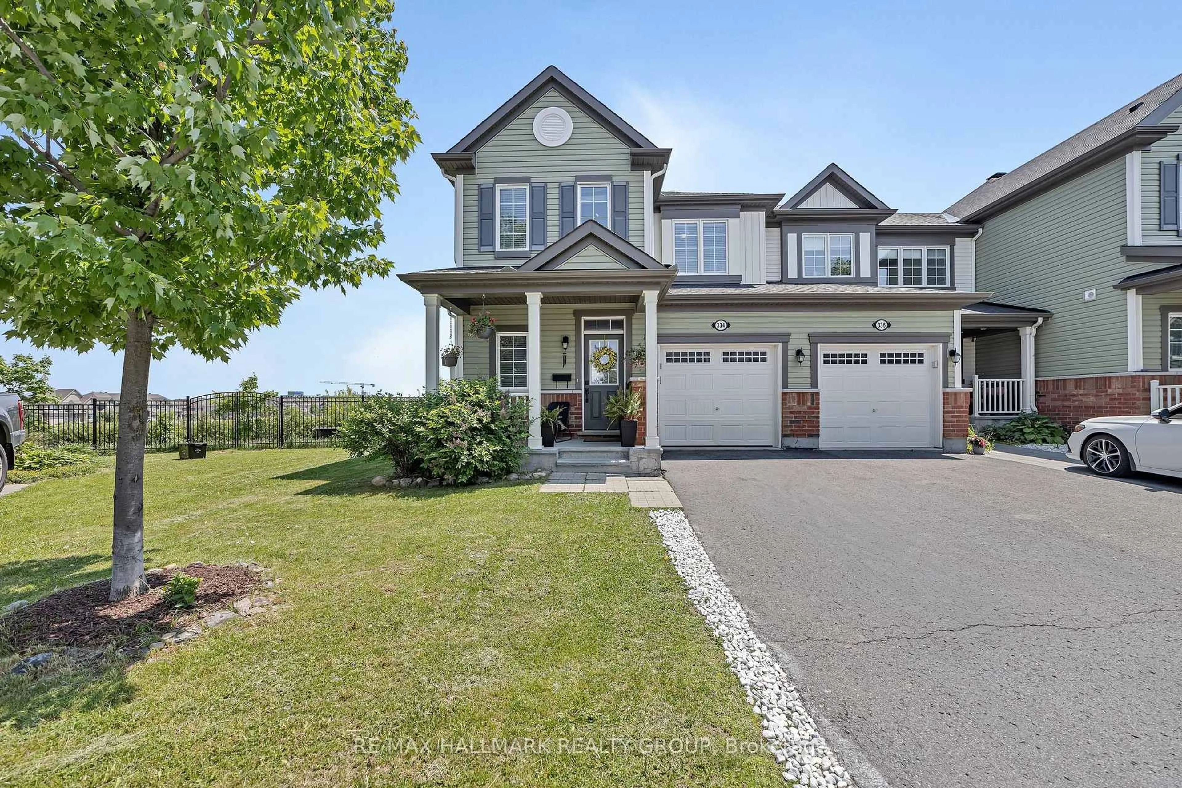 Unknown for 334 ASTELIA Cres, Ottawa Ontario K2S 0W7