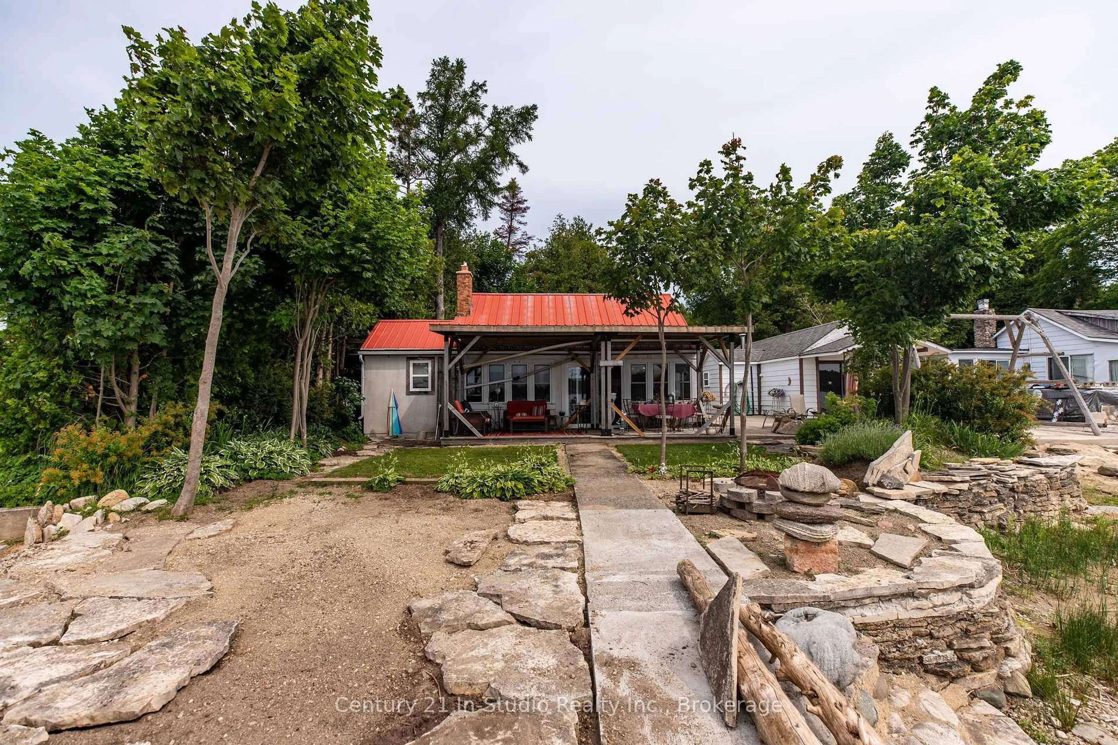 Patio, unknown for 37 Stewarts Pt, Northern Bruce Peninsula Ontario N0H 2T0