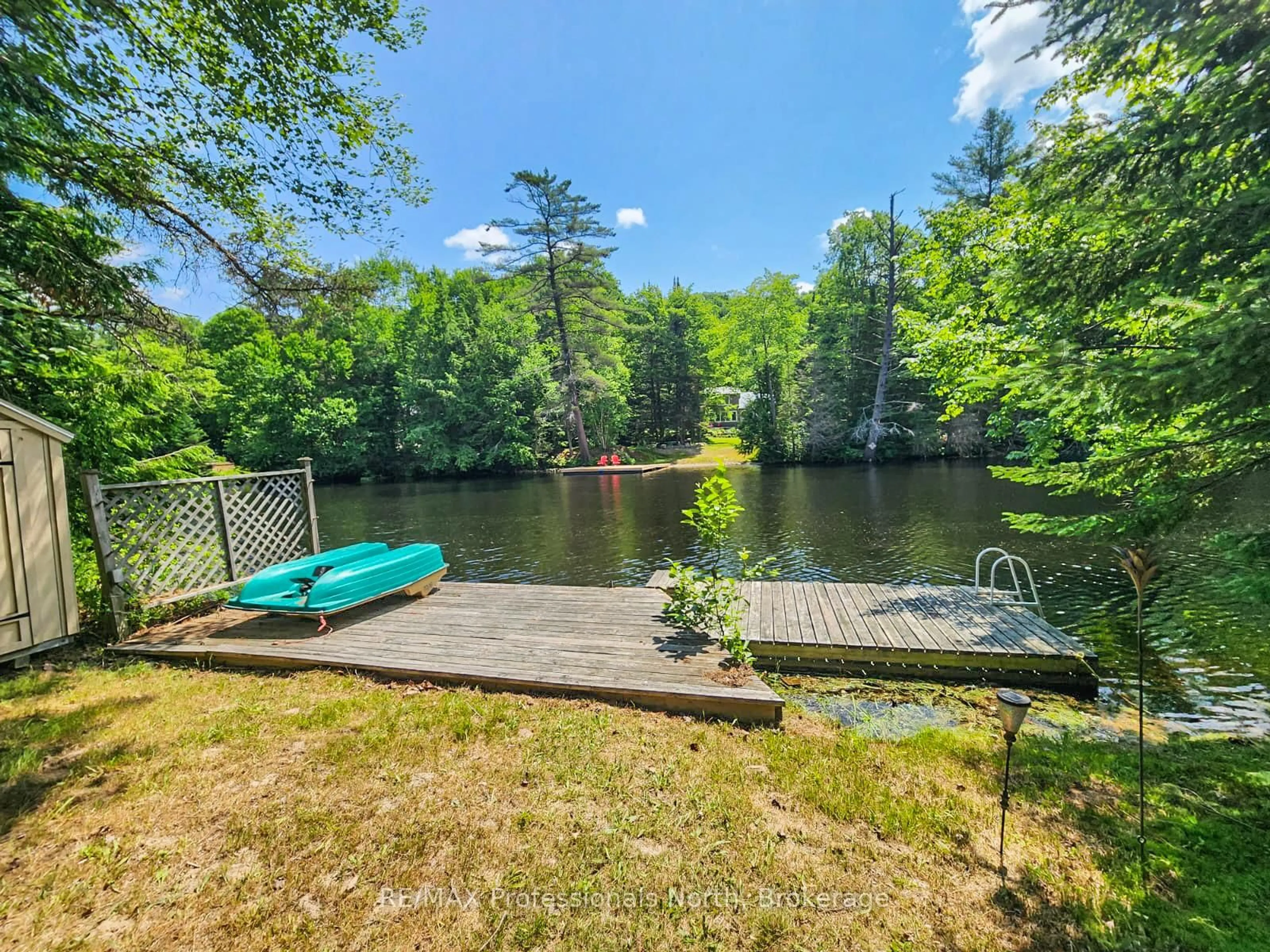 Patio, water/lake/river/ocean view for 1068 Holiday Park Dr, Bracebridge Ontario P1L 1W9