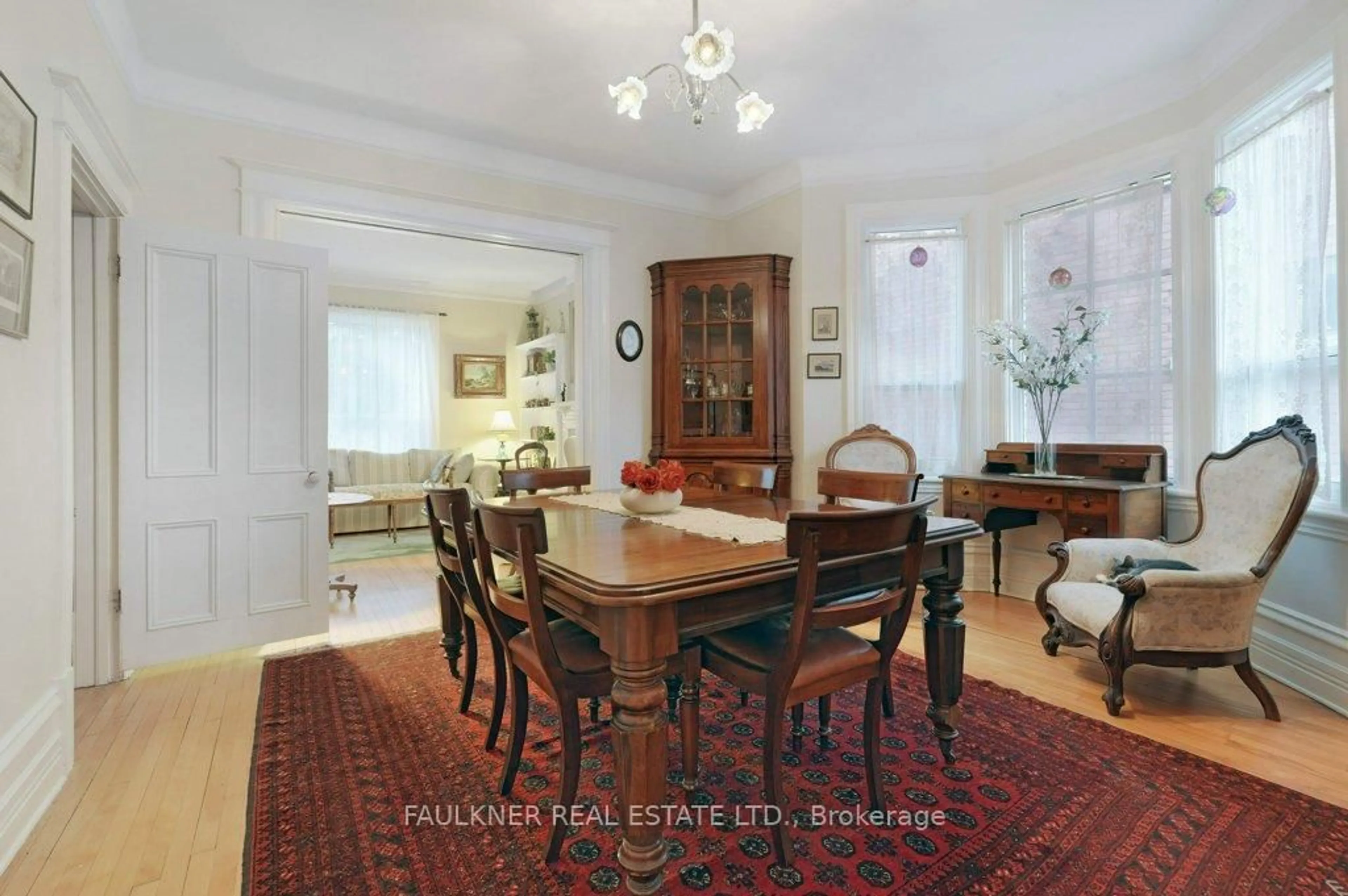Dining room, unknown for 185 Holmwood Ave, Ottawa Ontario K1S 2P3